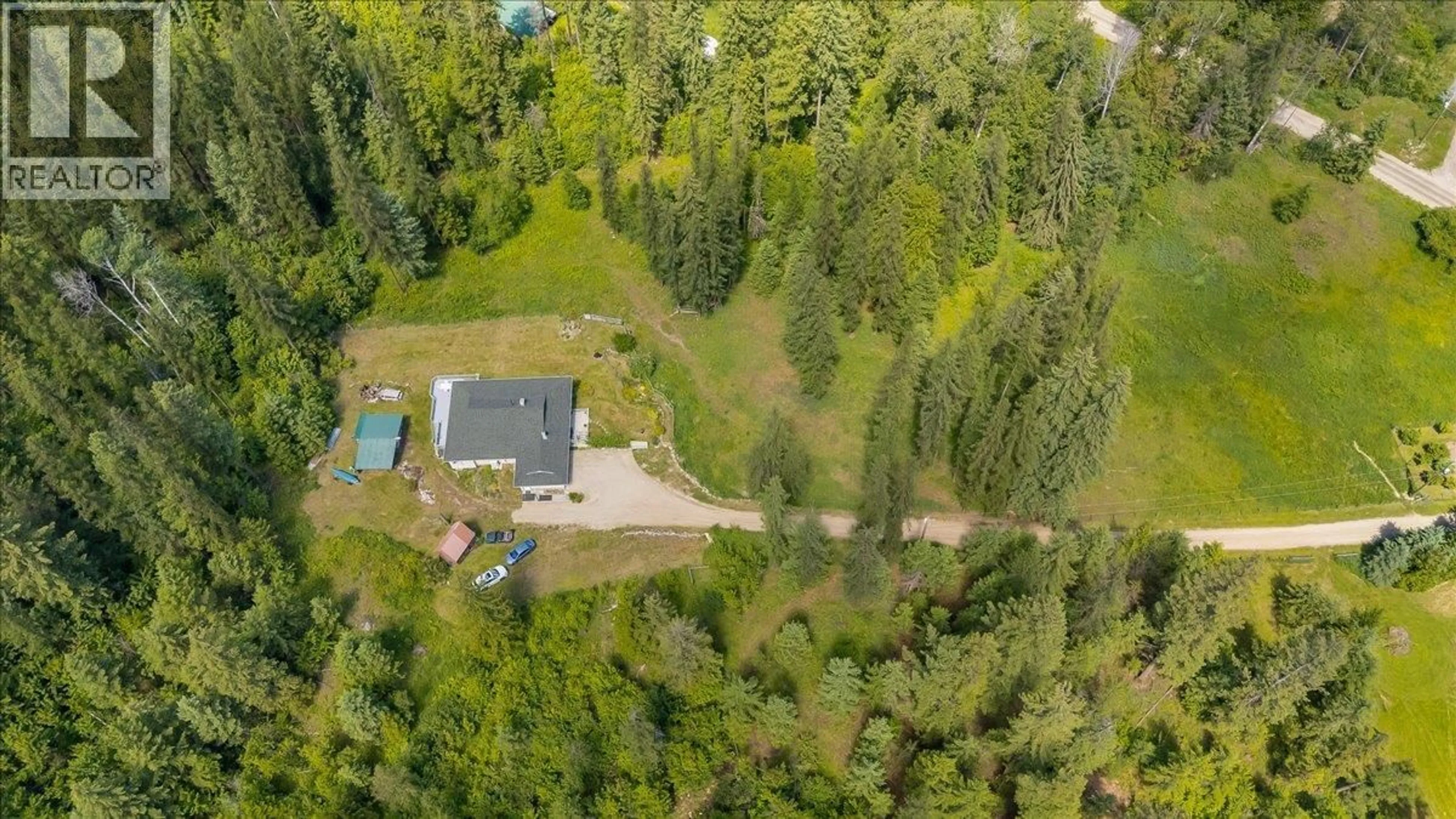 A pic from outside/outdoor area/front of a property/back of a property/a pic from drone, forest/trees view for 4185 KAYS ROAD, Nelson British Columbia V1L6V9