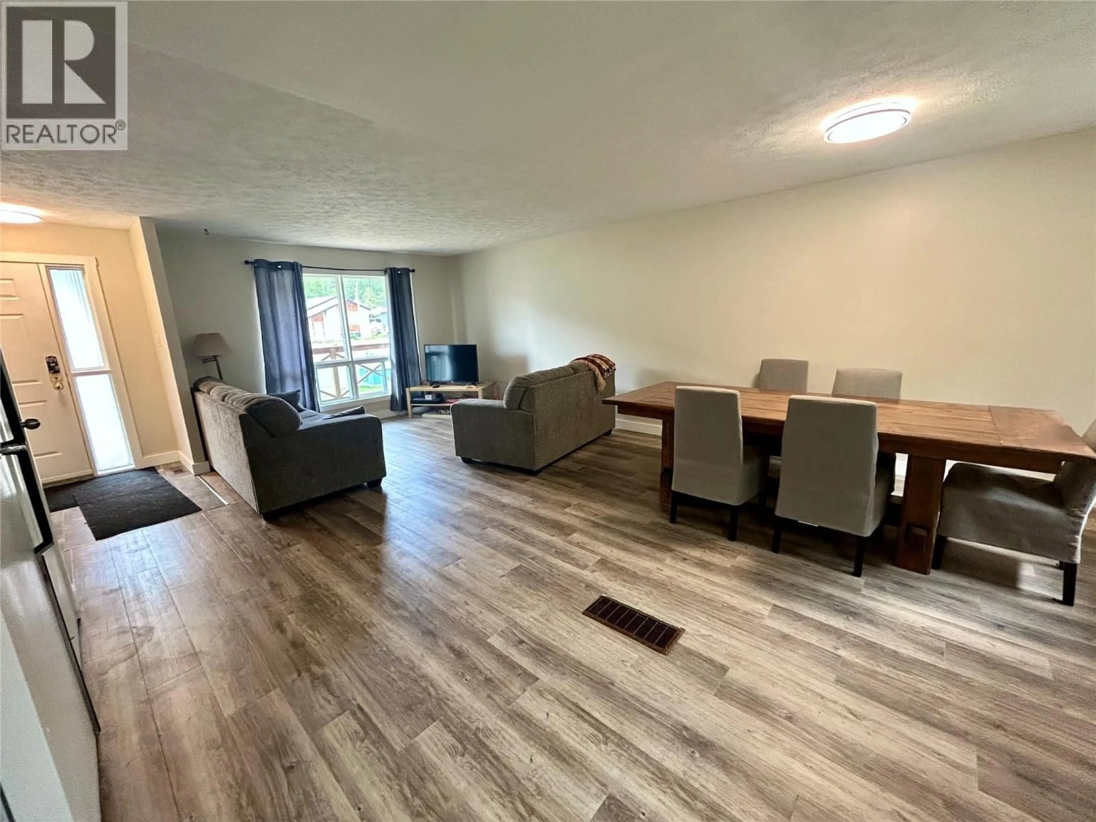 A pic of a room for 139 WOLVERINE AVENUE, Tumbler Ridge British Columbia V0C2W0
