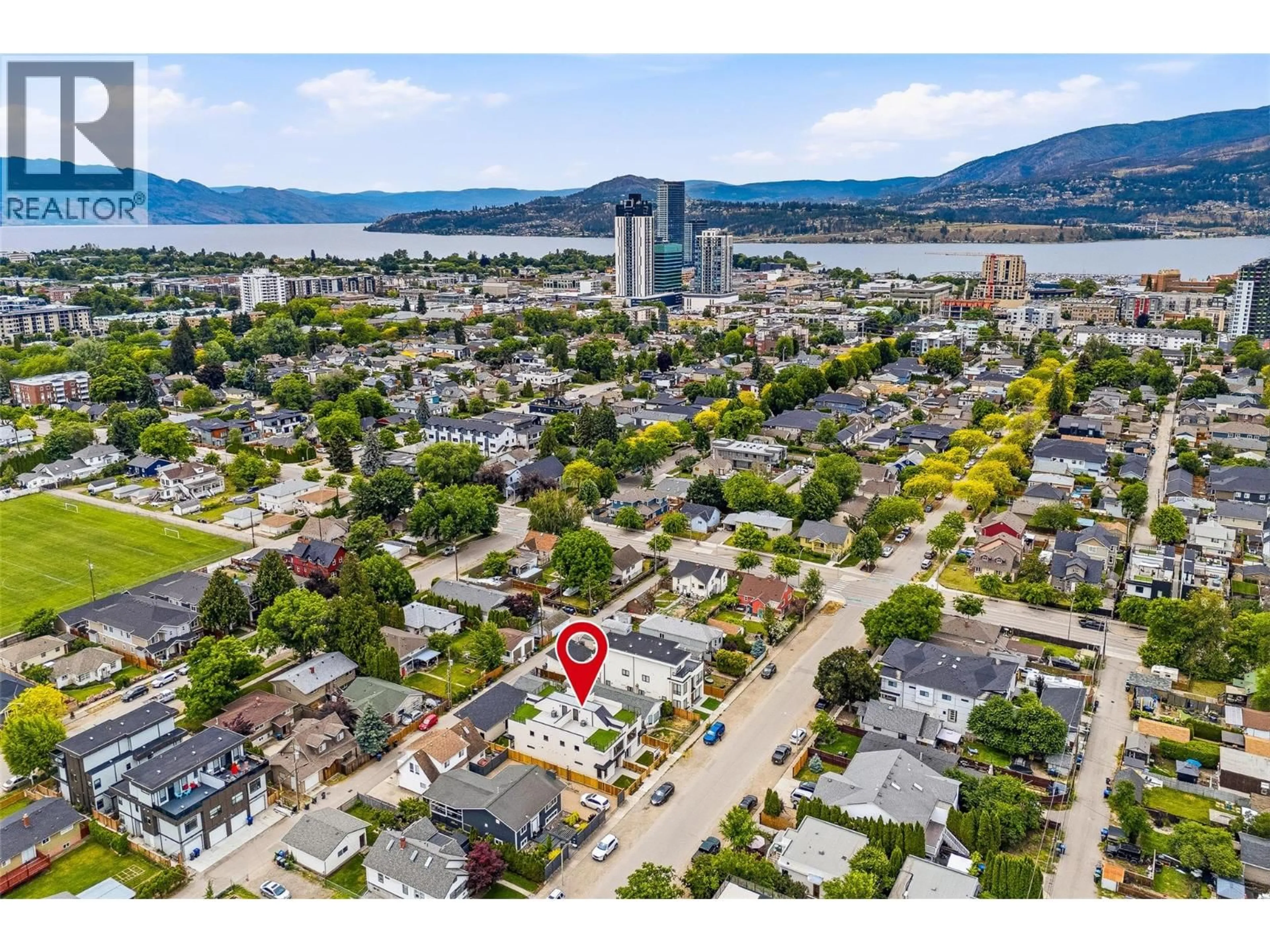 A pic from outside/outdoor area/front of a property/back of a property/a pic from drone, mountain view for 1 - 943 FULLER AVENUE, Kelowna British Columbia V1Y6X5