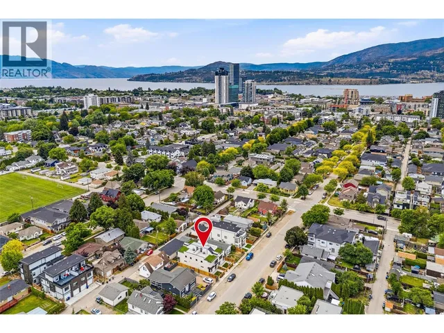 1 - 943 FULLER AVENUE, Kelowna 3