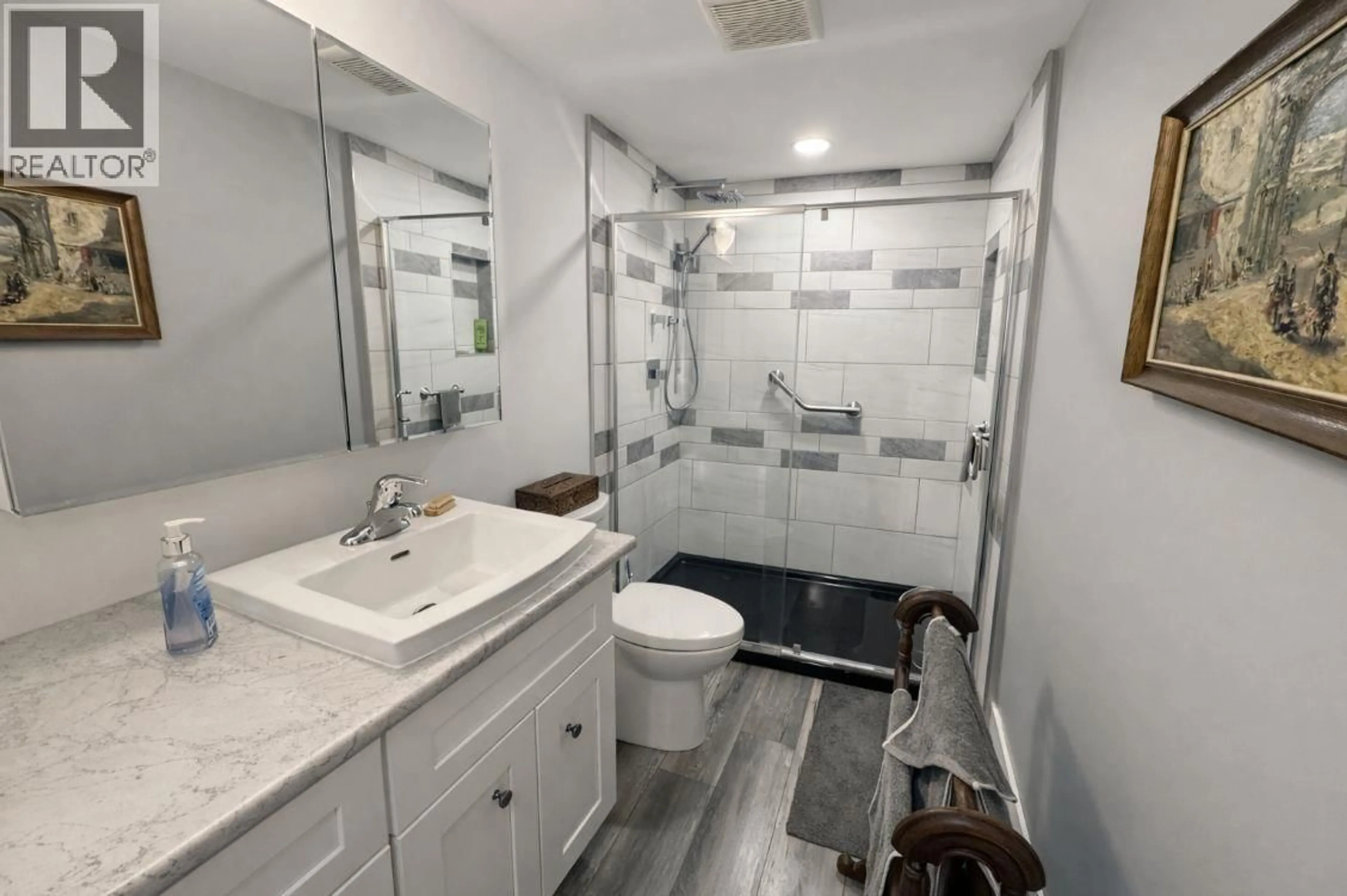 Standard bathroom, ceramic/tile floor for 335 BILLITER AVENUE, Princeton British Columbia V0X1W0