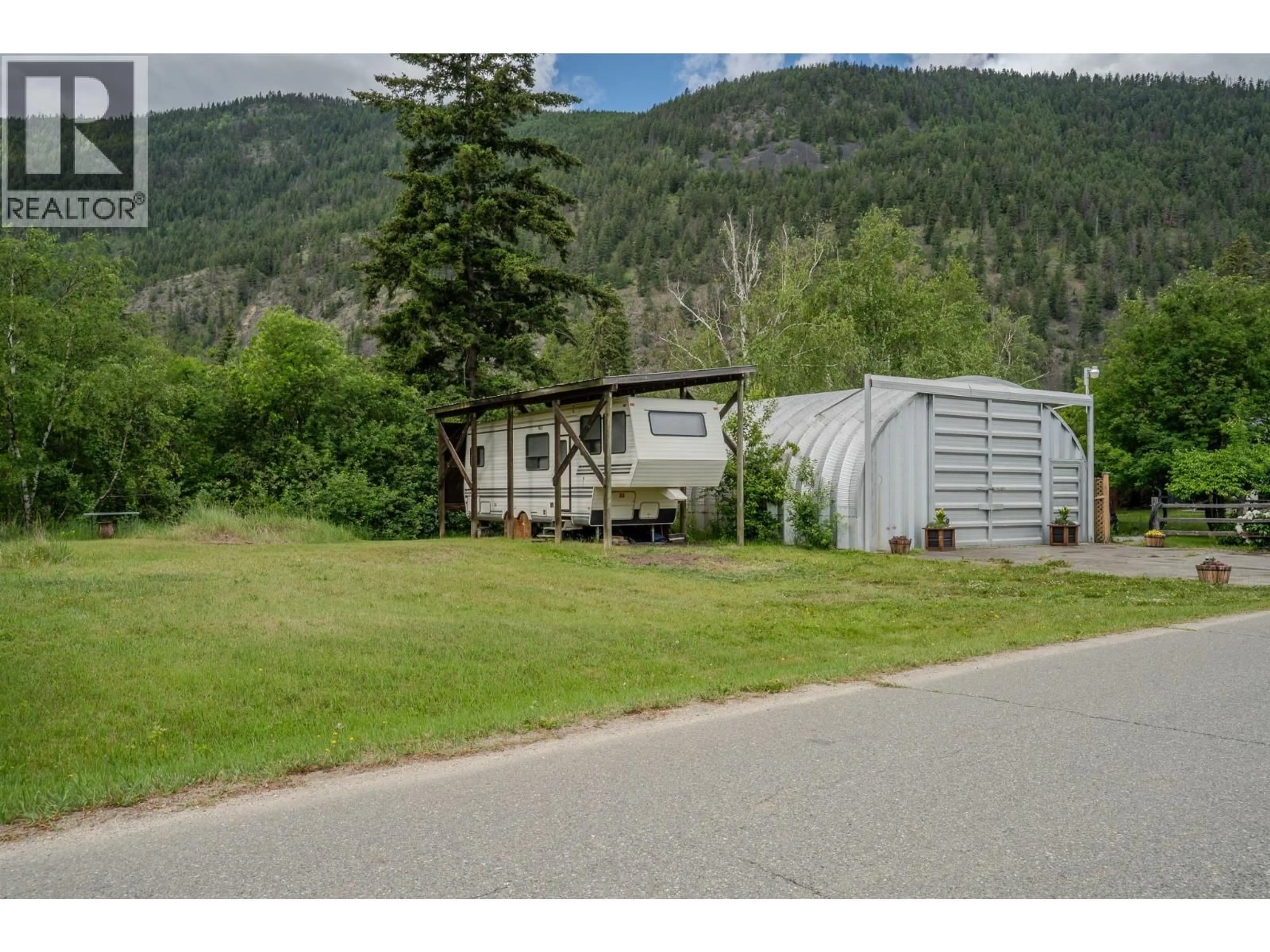 Unknown for 148 MCLURE FERRY ROAD, McLure British Columbia V0E2H0