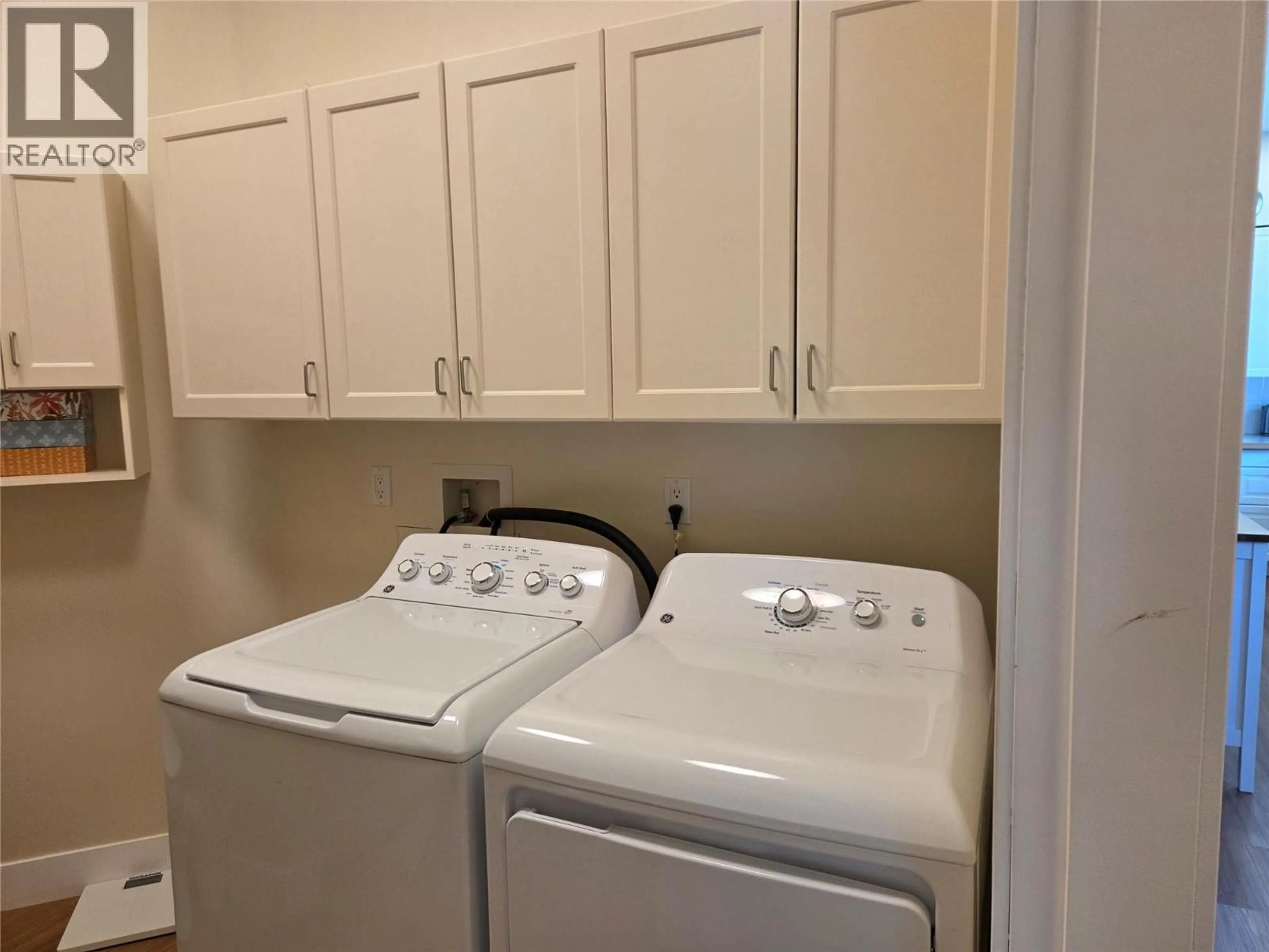Laundry room for 421 9TH AVENUE, Keremeos British Columbia V0X1N3