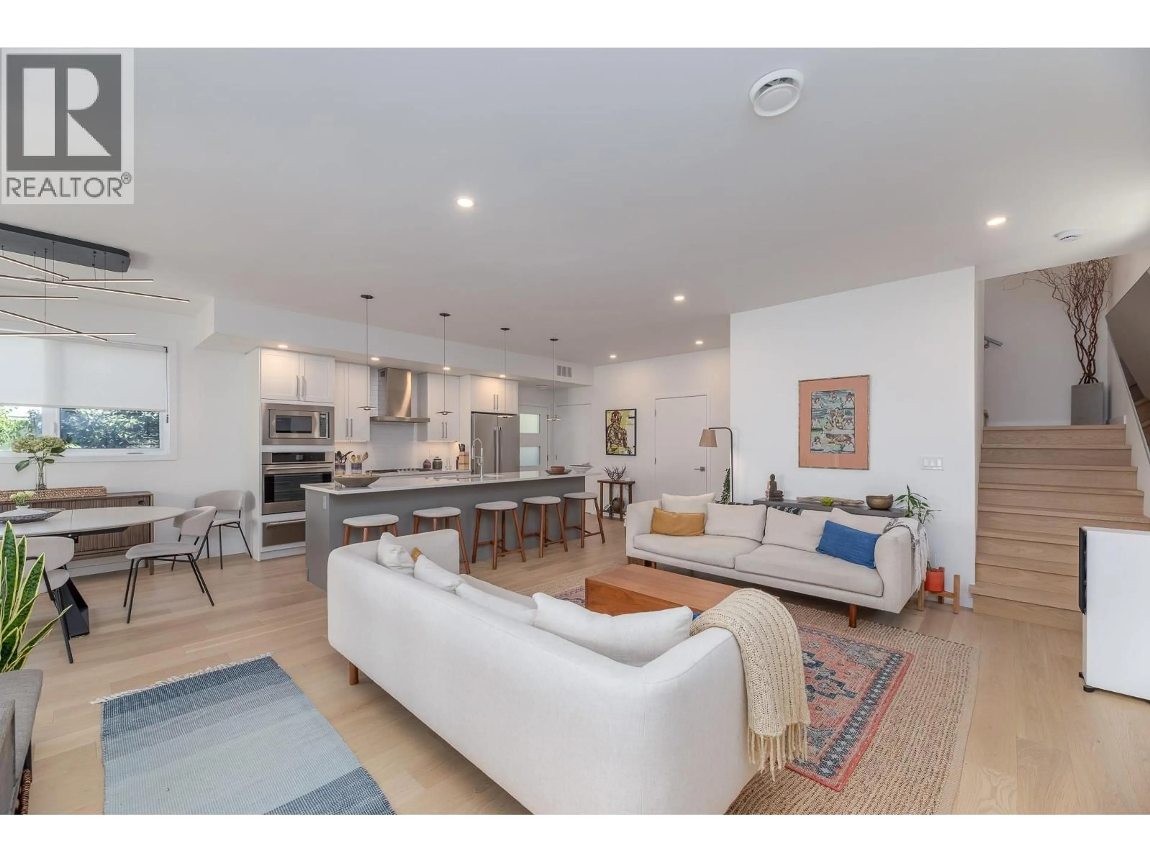 Open concept kitchen, unknown for 102 - 589 CHURCHILL AVENUE, Penticton British Columbia V2A1E2