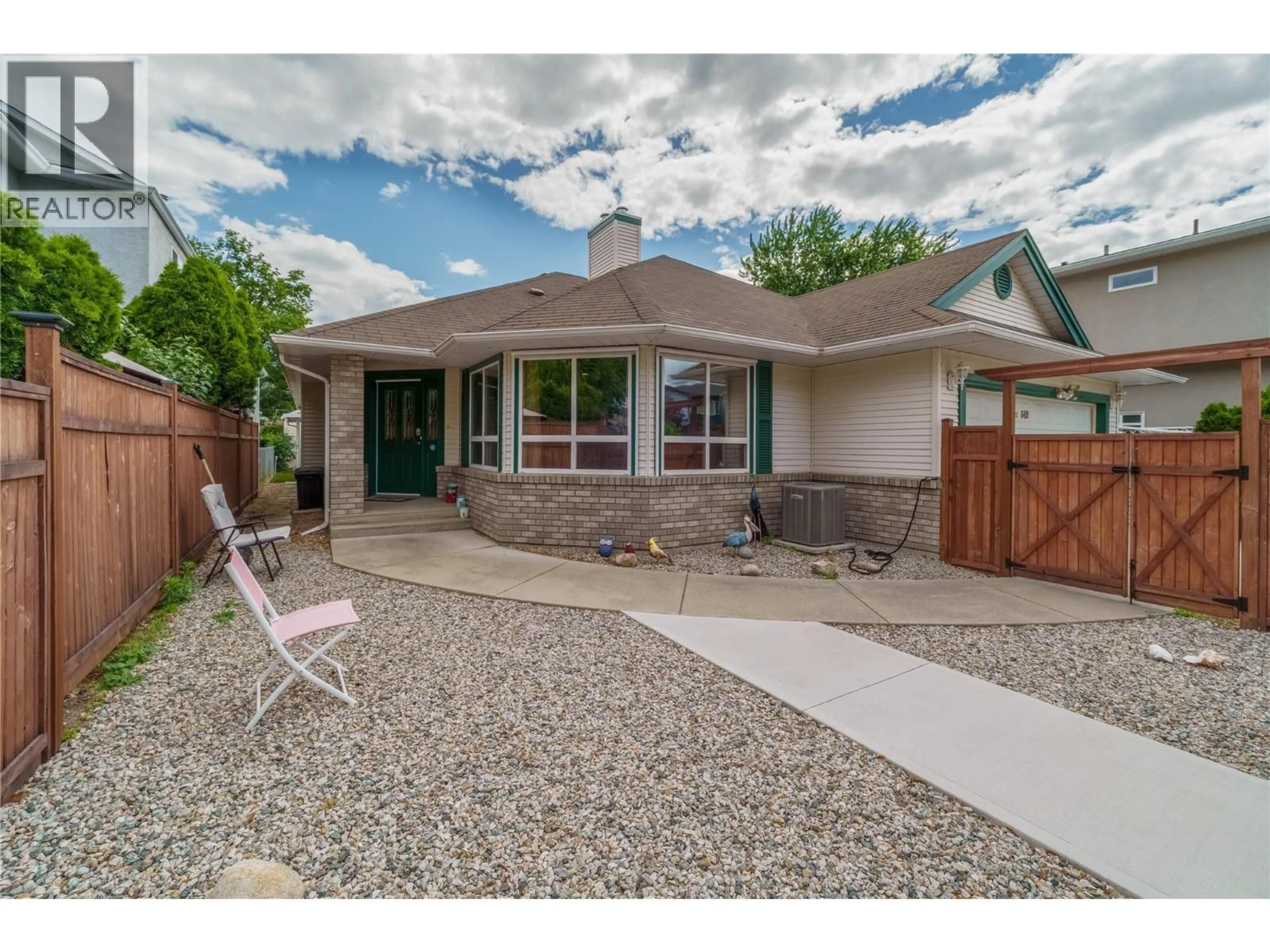 Unknown for 102 - 649 LATIMER STREET, Penticton British Columbia V2A5R5