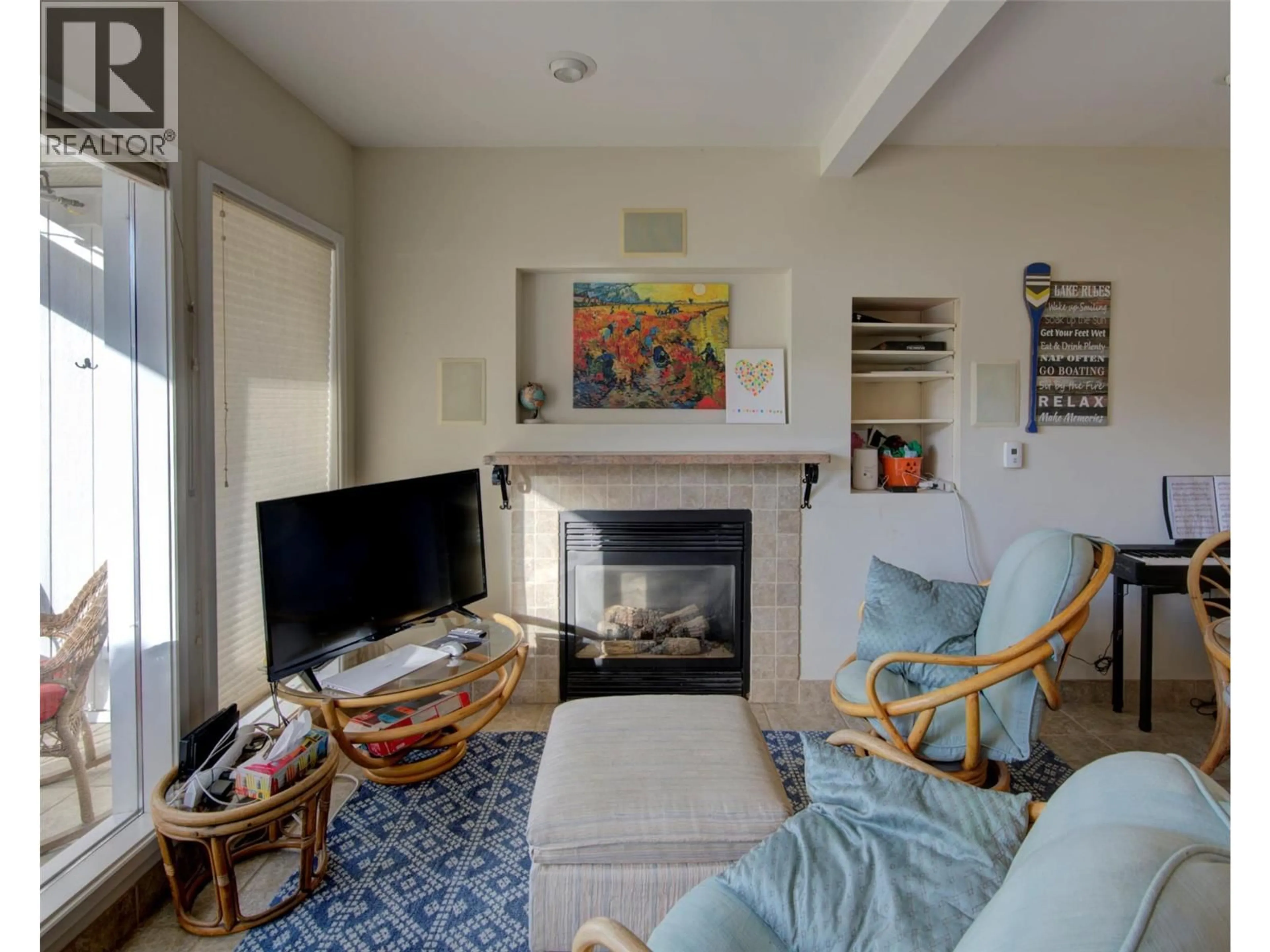 Living room with furniture, unknown for 12 - 7779 OKANAGAN LANDING ROAD, Vernon British Columbia V1T6Y5