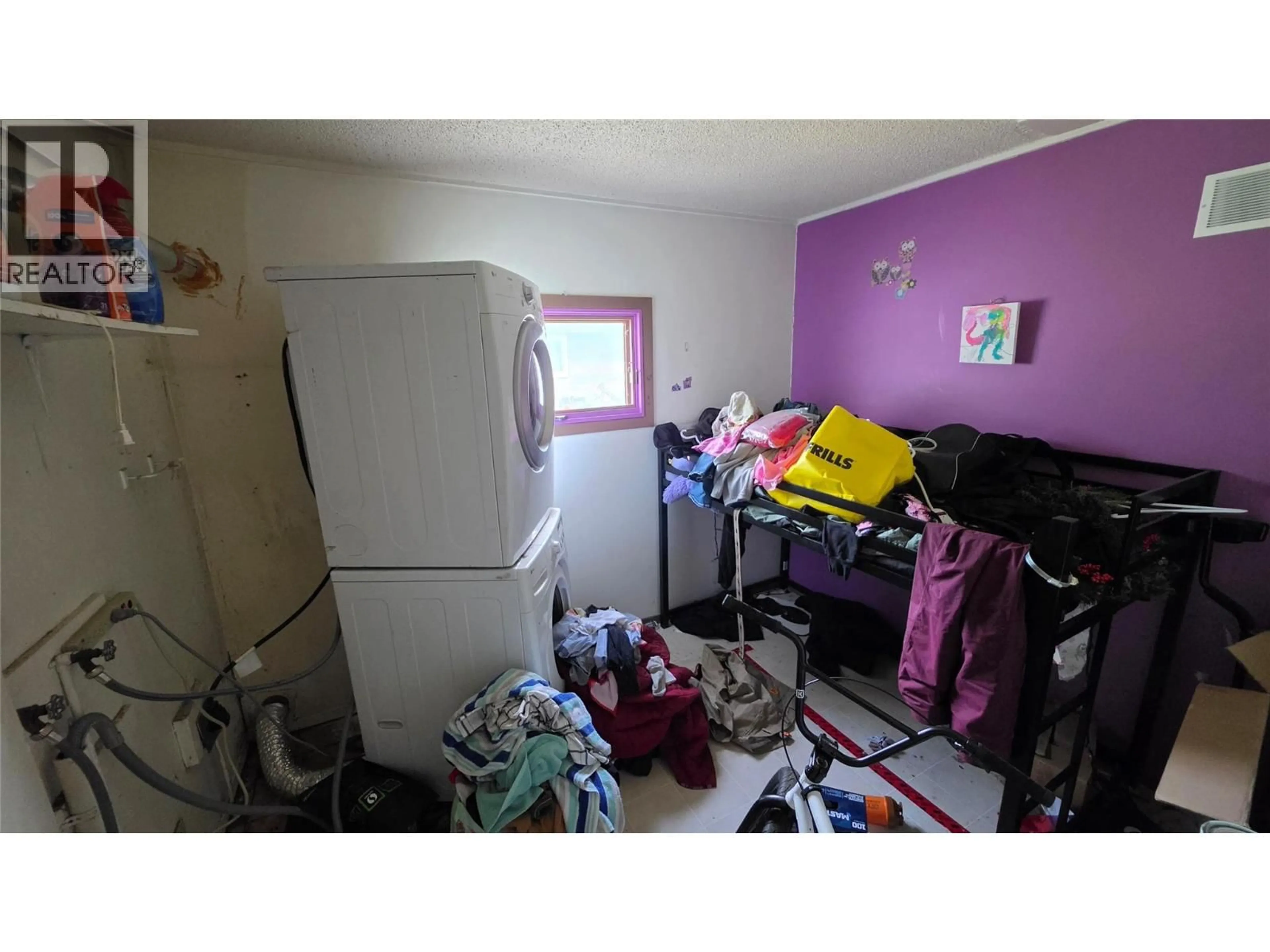 A pic of a room for 1416 94 AVENUE, Dawson Creek British Columbia V1G1G8