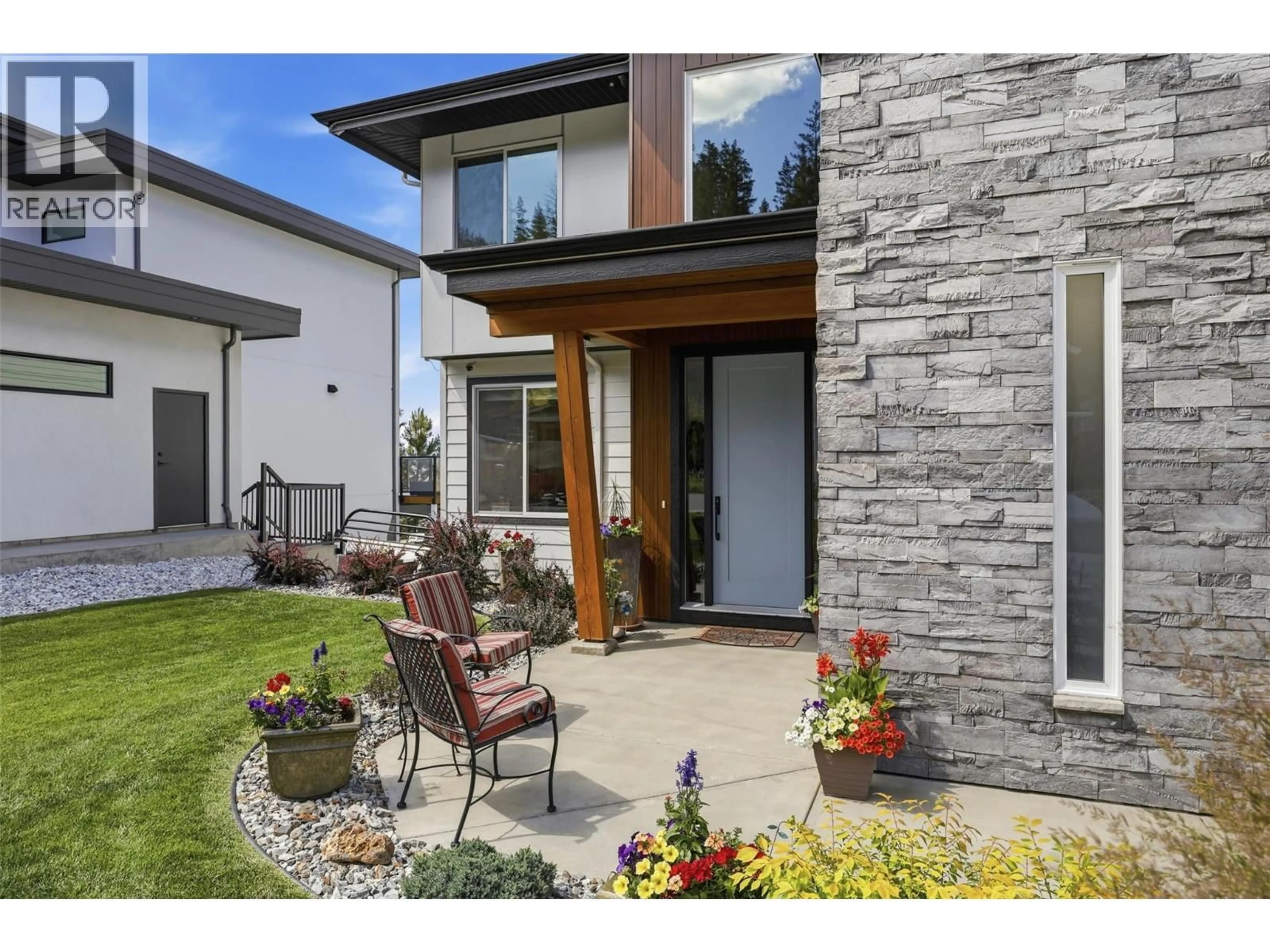Home with brick exterior material, street for 2137 LUPIN COURT, Kamloops British Columbia V2E0E2