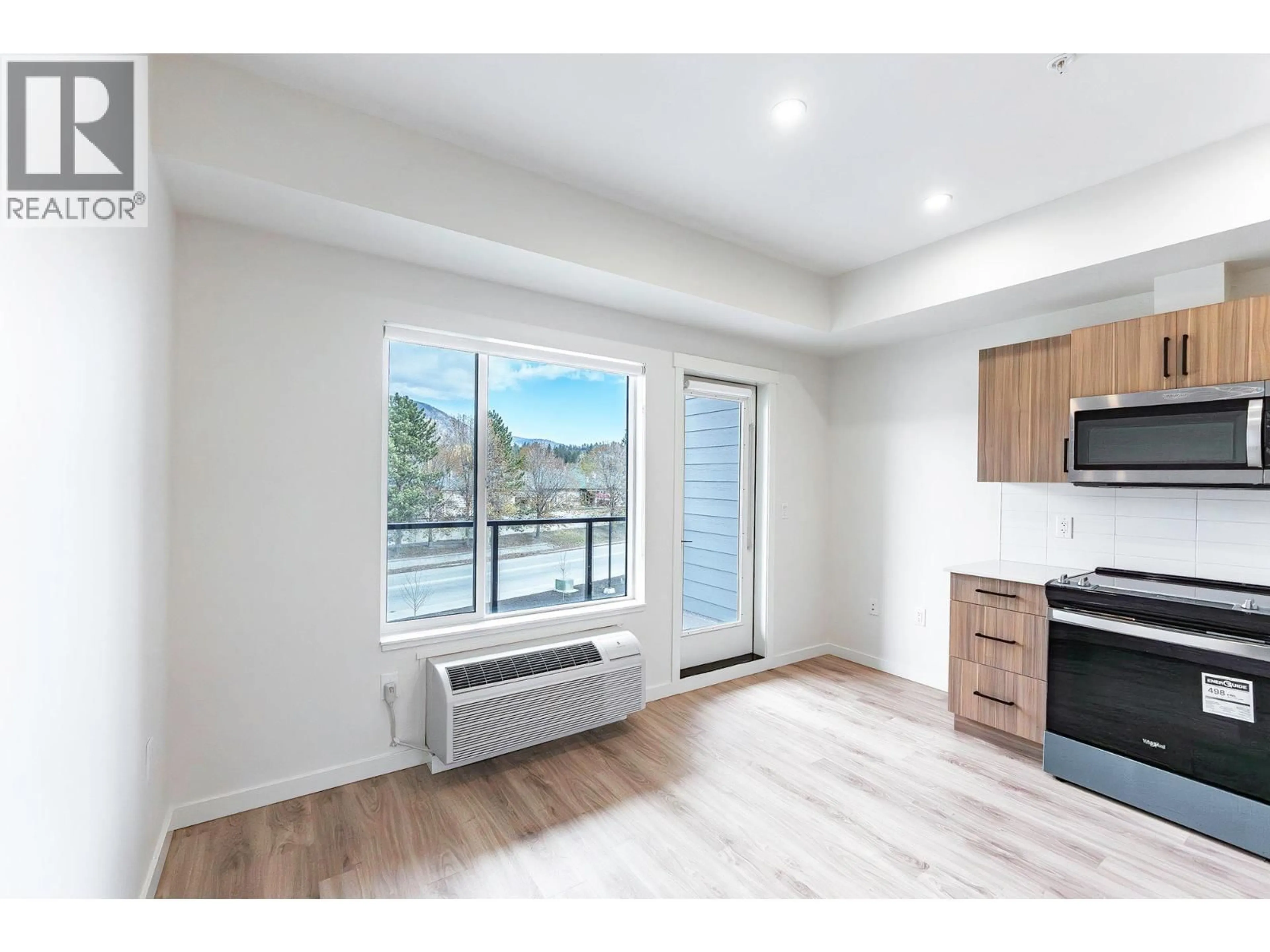 A pic of a room for 309 - 2345 BUTT ROAD, West Kelowna British Columbia V4T1N6