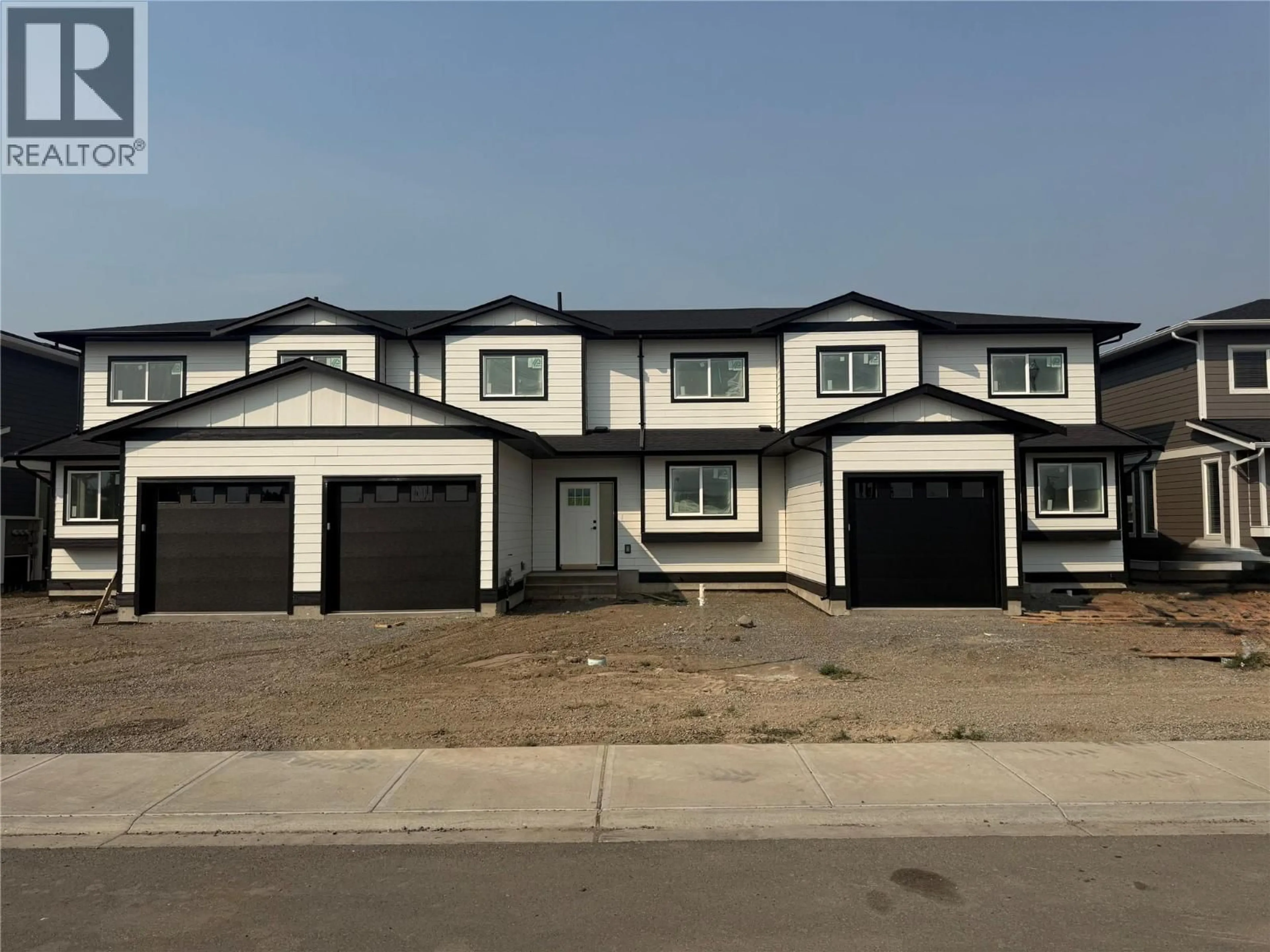 Home with vinyl exterior material, street for 1627 PHILLIPS STREET, Merritt British Columbia V1K0B8