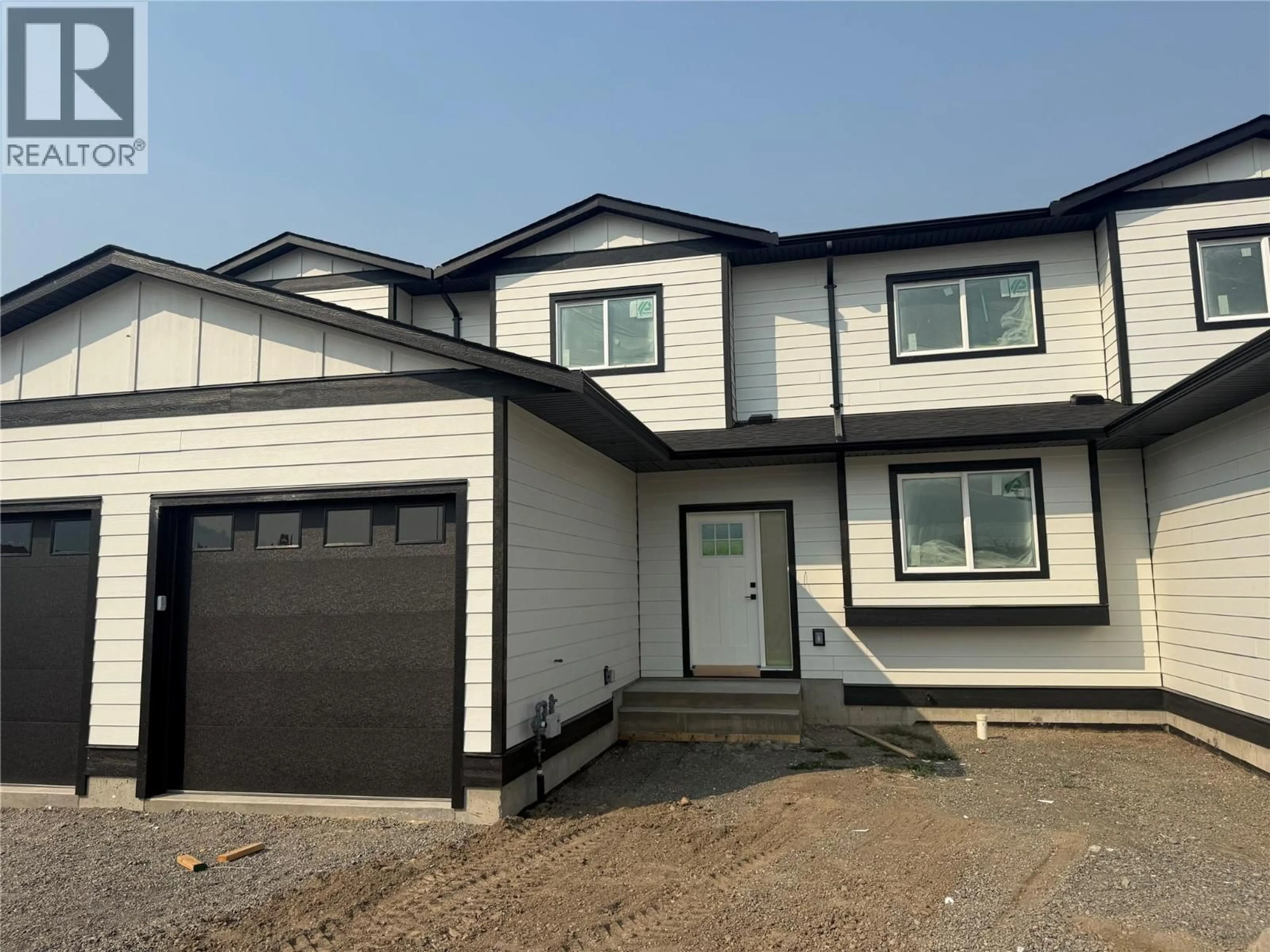 Home with vinyl exterior material, street for 1627 PHILLIPS STREET, Merritt British Columbia V1K0B8