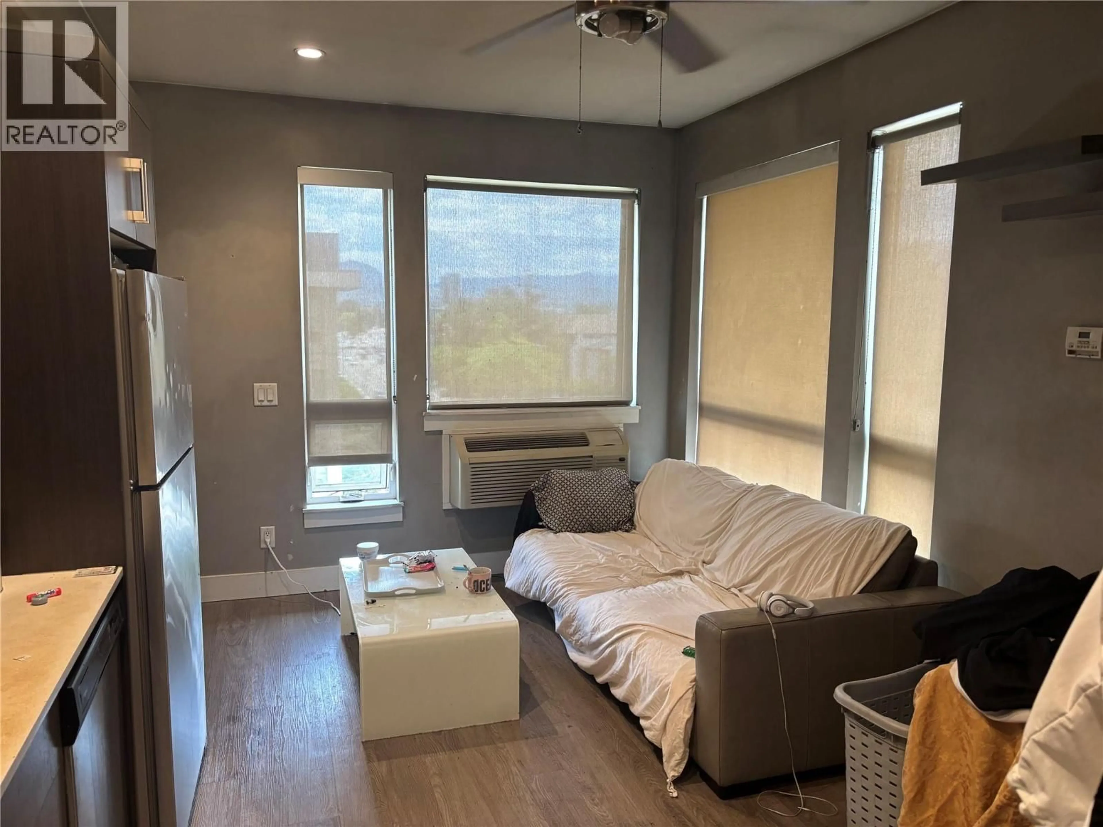 A pic of a room for 638 - 925 LEON AVENUE, Kelowna British Columbia V1Y0E5