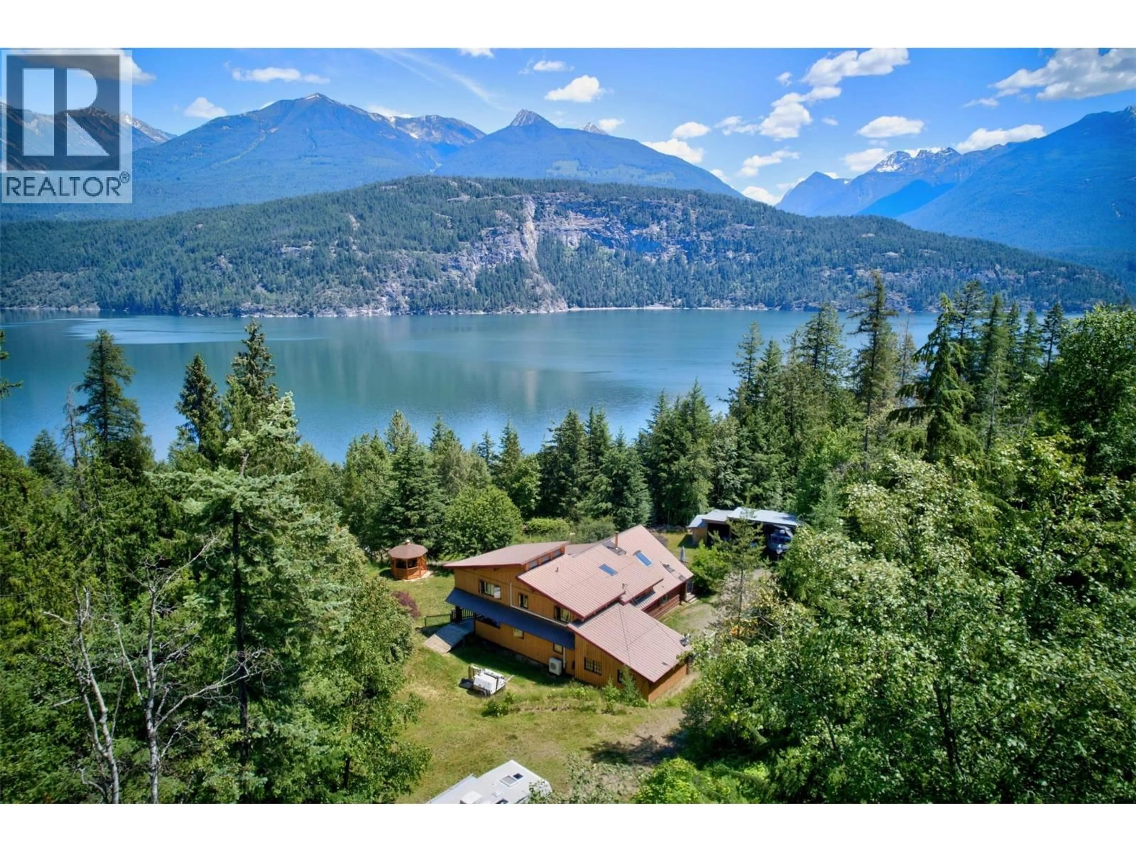A pic from outside/outdoor area/front of a property/back of a property/a pic from drone, water/lake/river/ocean view for 9413 SHUTTY BENCH ROAD, Kaslo British Columbia V0G1M0