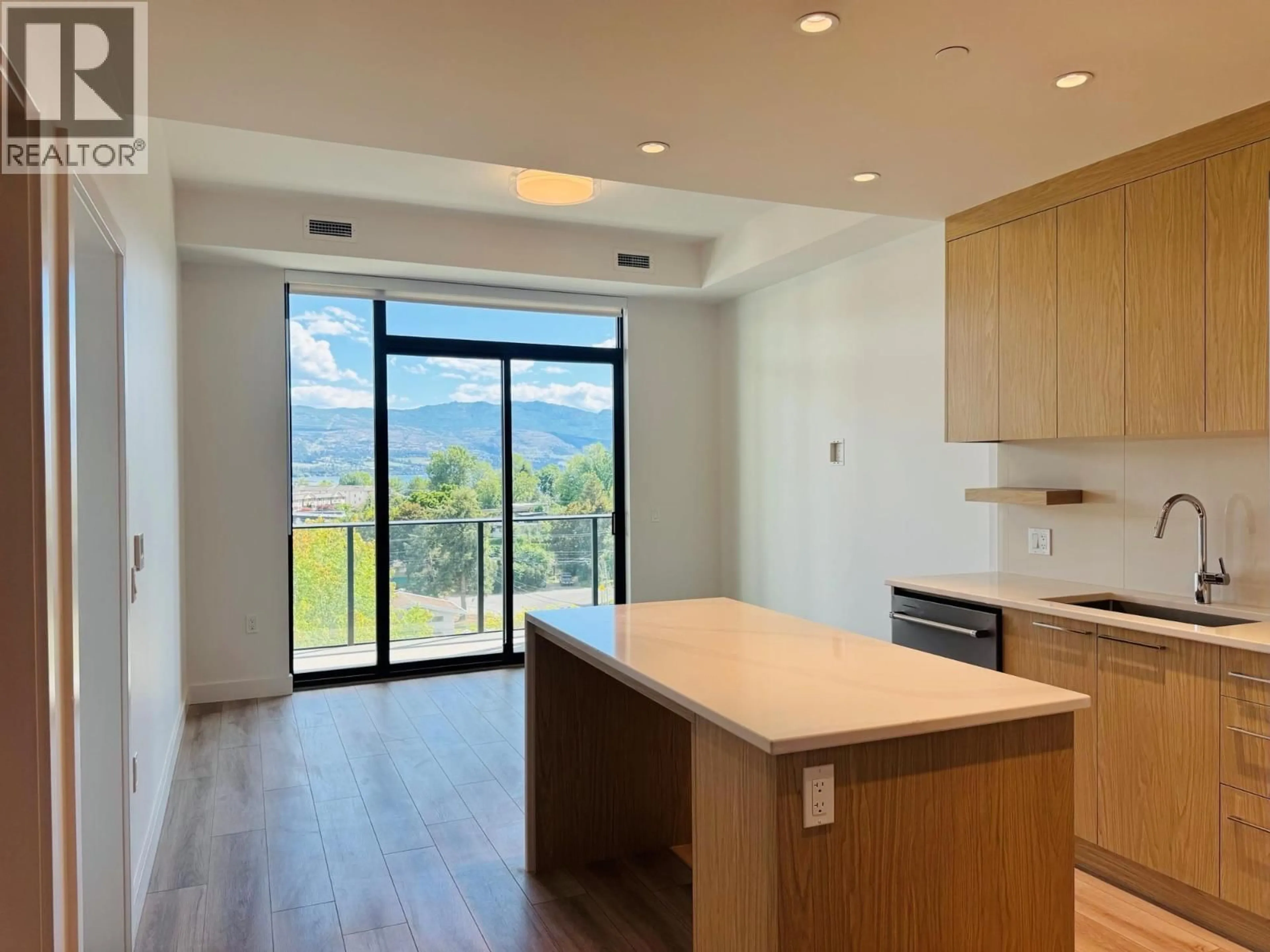 Open concept kitchen, unknown for 610 - 3051 ABBOTT STREET, Kelowna British Columbia V1Y0P1