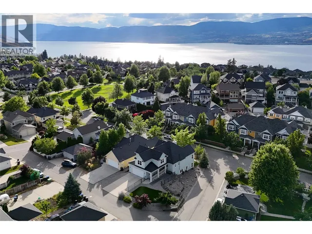 363 PROVIDENCE AVENUE, Kelowna 5