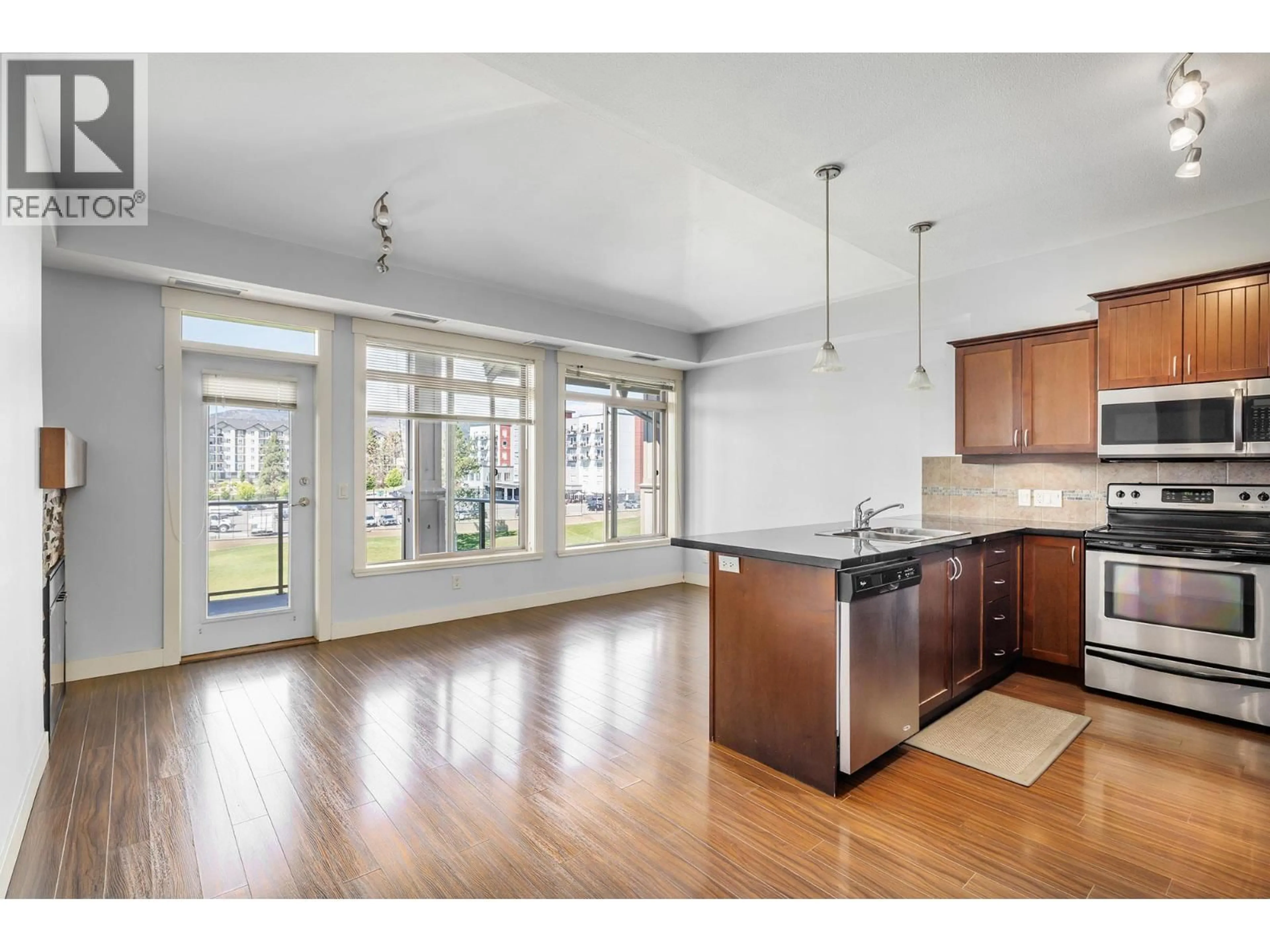 Open concept kitchen, unknown for 406 - 3533 CARRINGTON ROAD, West Kelowna British Columbia V4T2X9