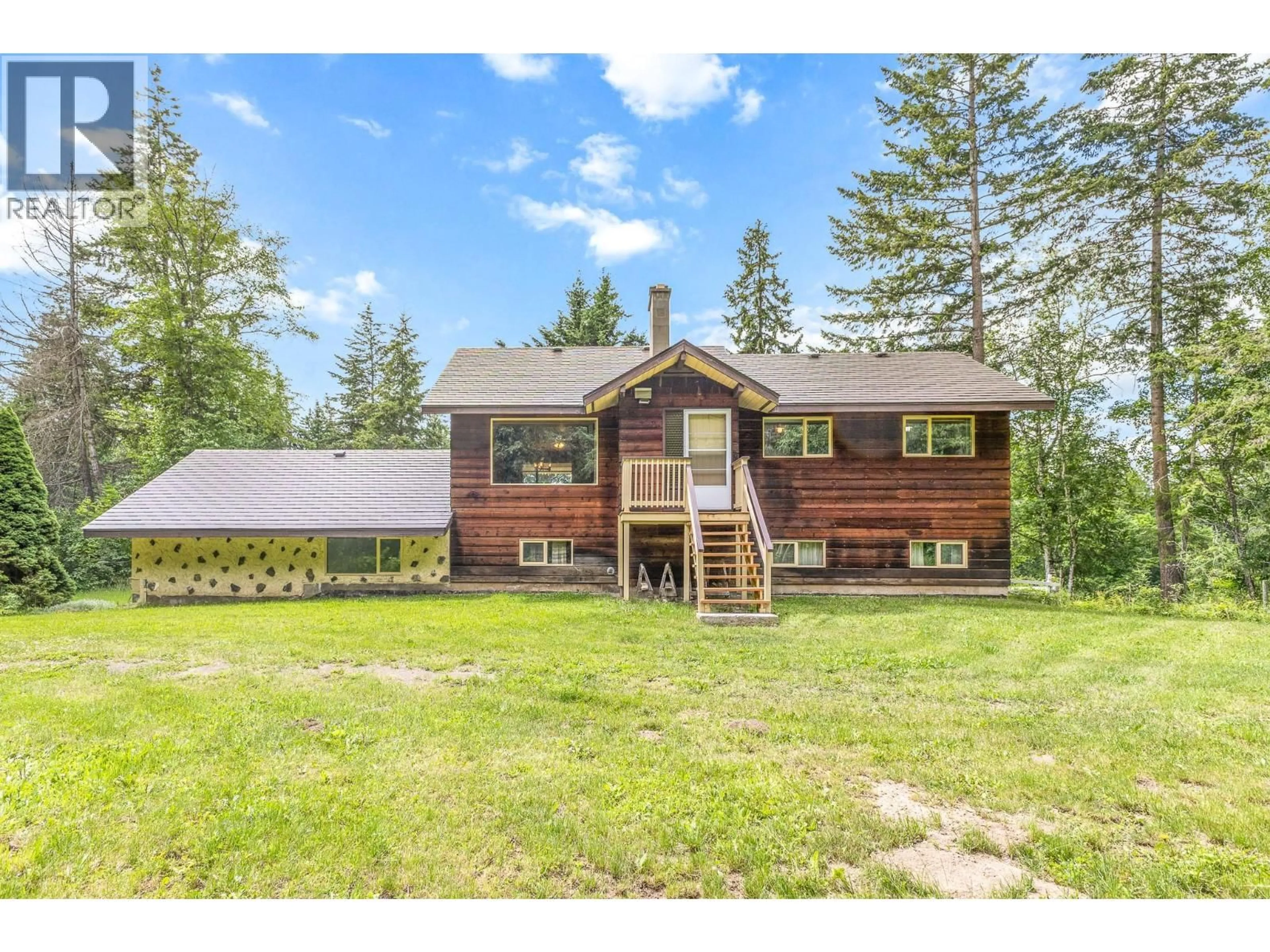 A pic from outside/outdoor area/front of a property/back of a property/a pic from drone, mountain view for 2489 HENDRICKSON ROAD, Sorrento British Columbia V0E2W0