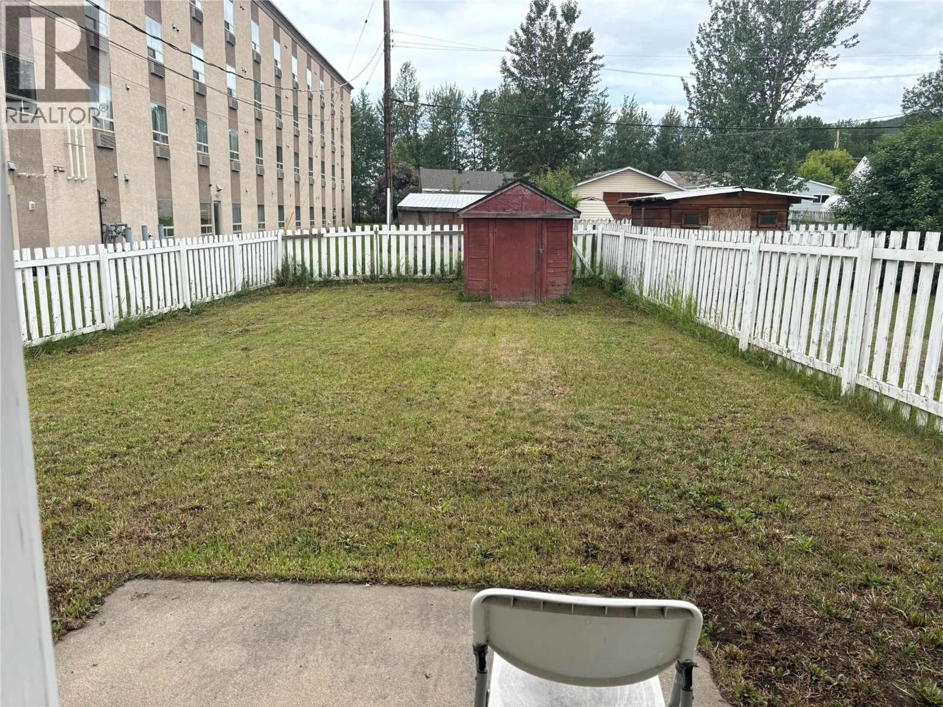 Patio, street for 4725 52 STREET NORTHWEST, Chetwynd British Columbia V0C1J0