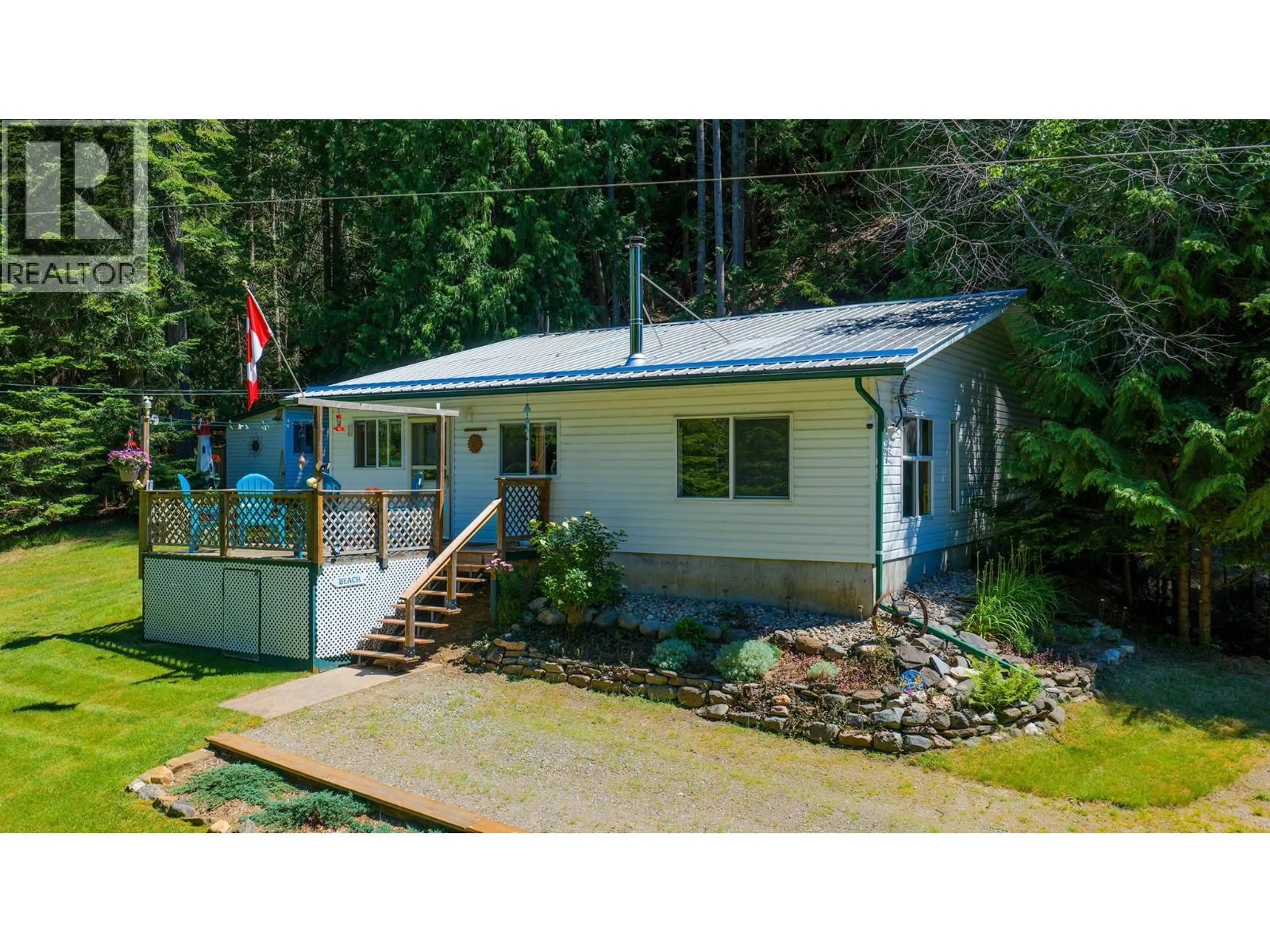 A pic from outside/outdoor area/front of a property/back of a property/a pic from drone, unknown for 12806 3A HIGHWAY, Boswell British Columbia V0B1A0