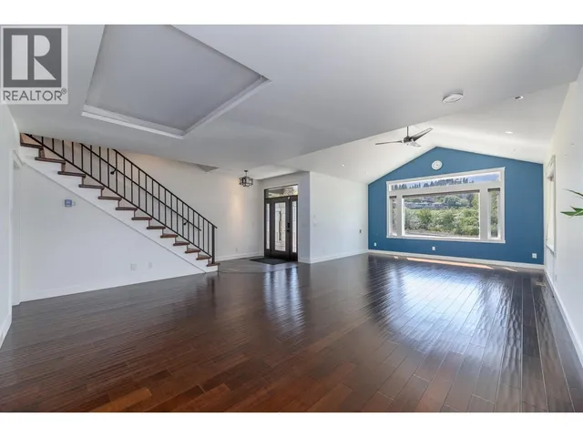 567 PINEVIEW ROAD, Penticton 4
