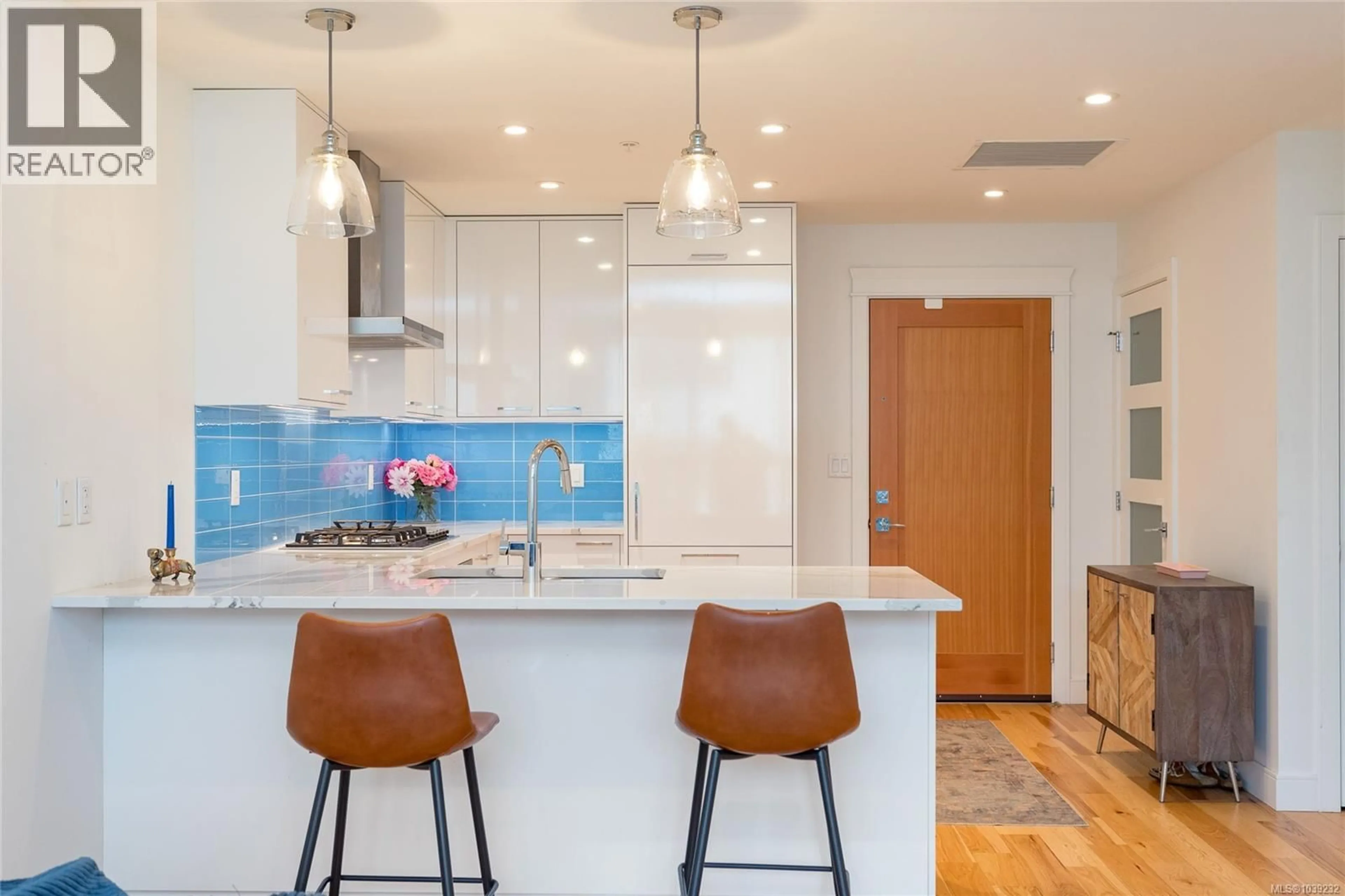 Contemporary kitchen, ceramic/tile floor for 206 - 916 LYALL STREET, Esquimalt British Columbia V9A5E6