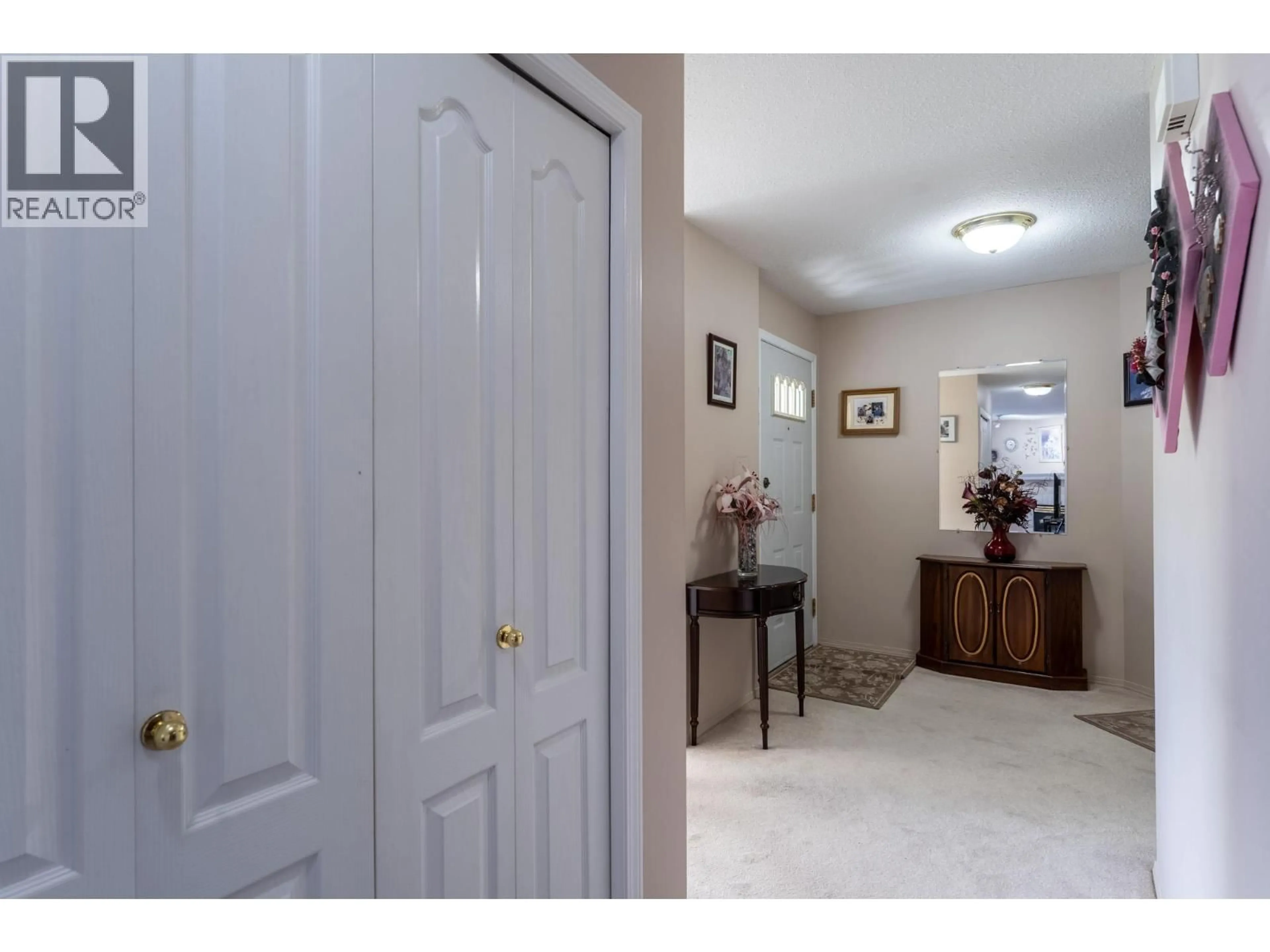Indoor entryway for 80 - 1120 GUISACHAN ROAD, Kelowna British Columbia V1Y9R5