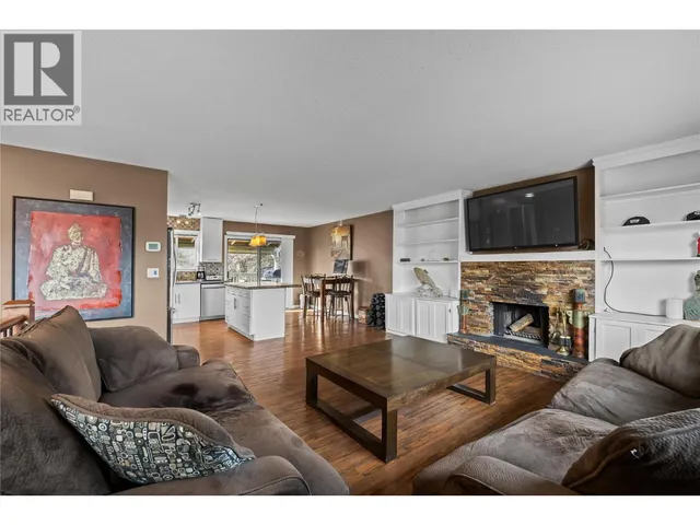 909 GRENFELL COURT, Kelowna 5