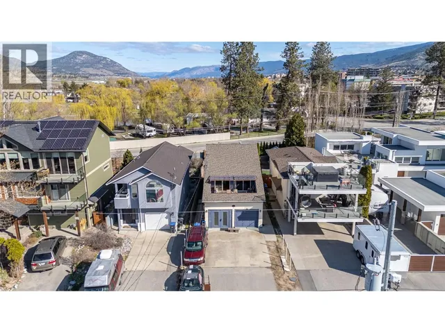 331 SUDBURY AVENUE, Penticton 3