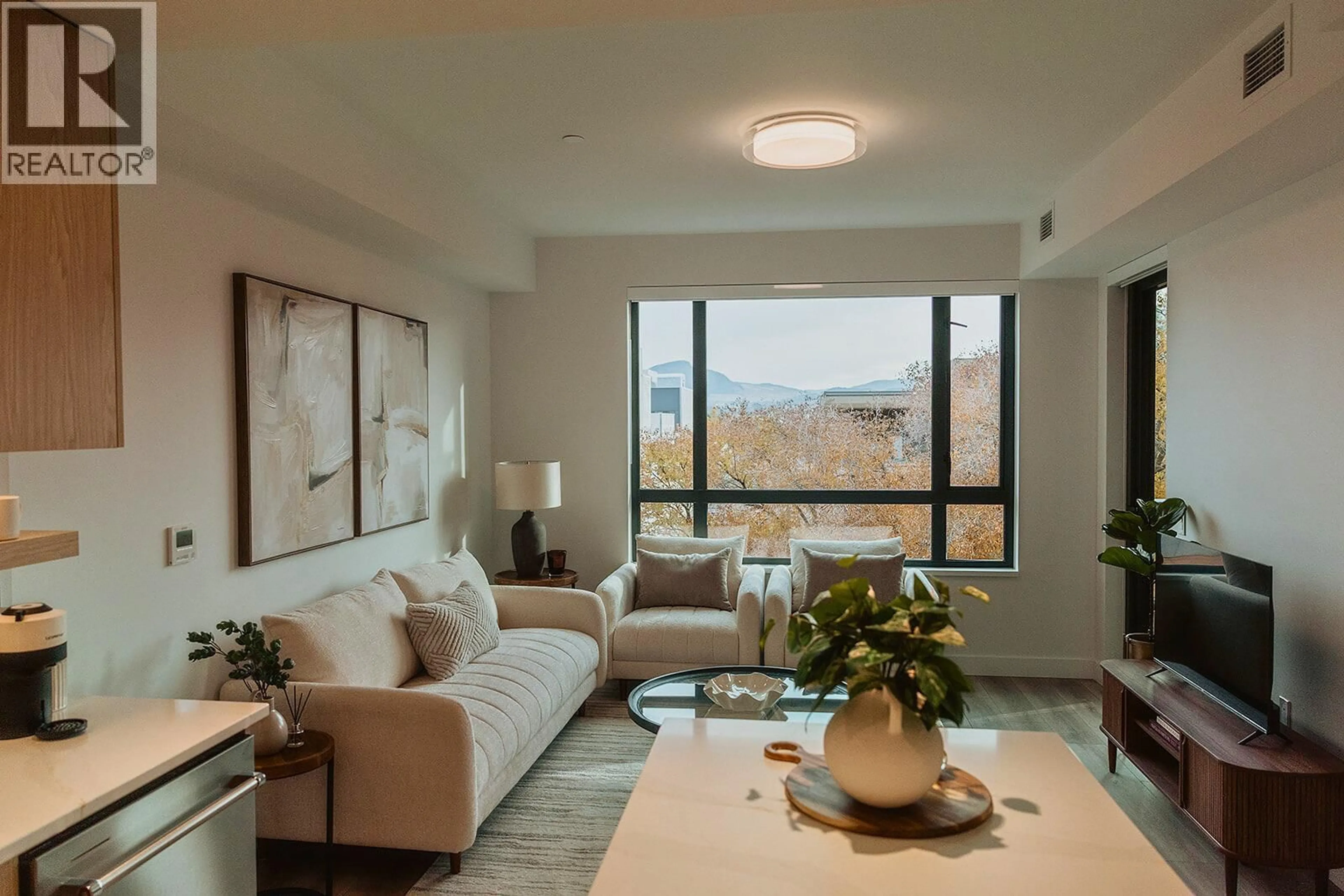 Living room with furniture, unknown for 406 - 3051 ABBOTT STREET, Kelowna British Columbia V1Y0P1