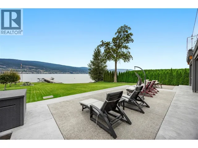 704 STONOR STREET, Summerland 2