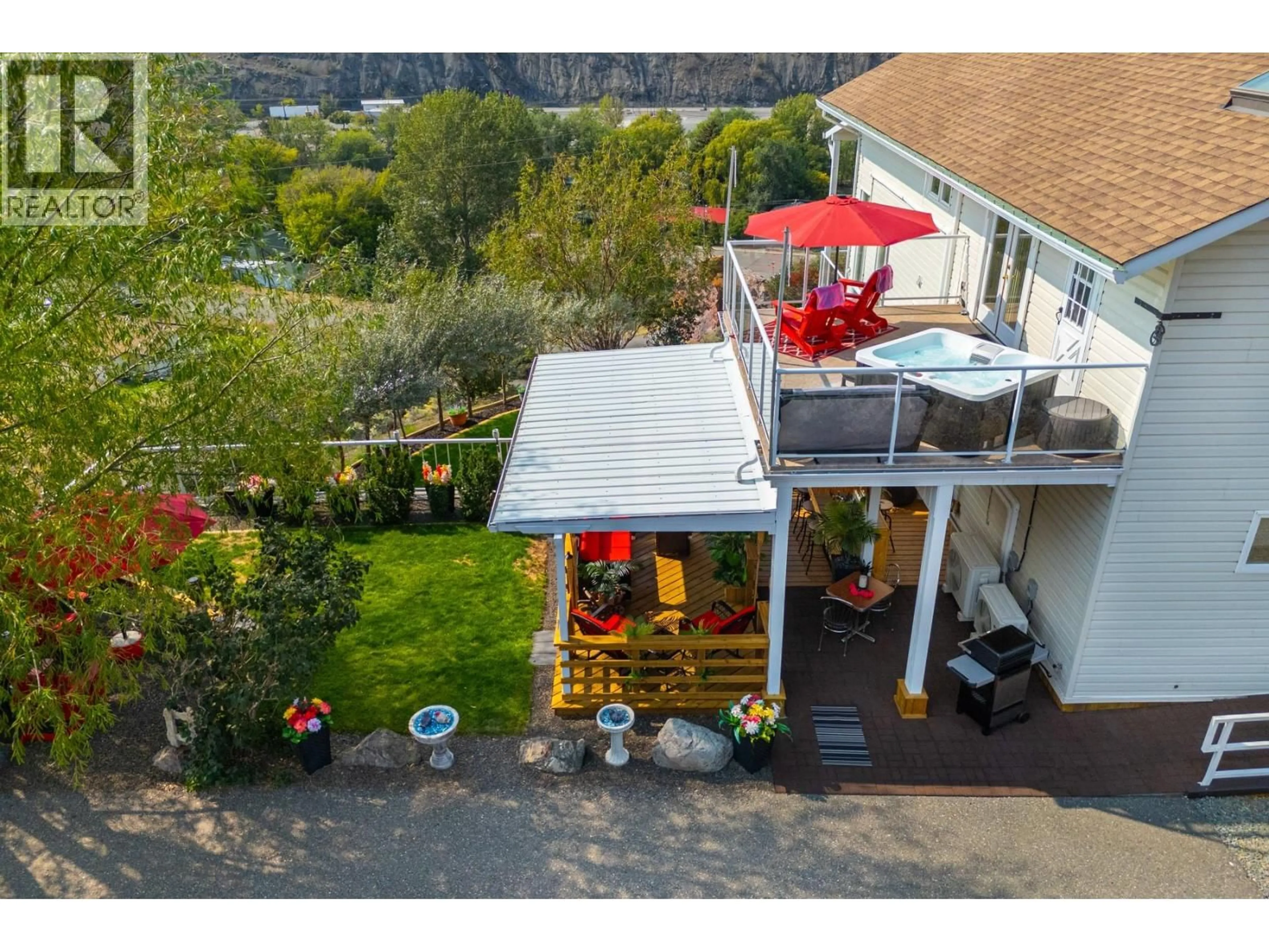 A pic from outside/outdoor area/front of a property/back of a property/a pic from drone, unknown for 988 COLLINS ROAD, Cache Creek British Columbia V0K1H0