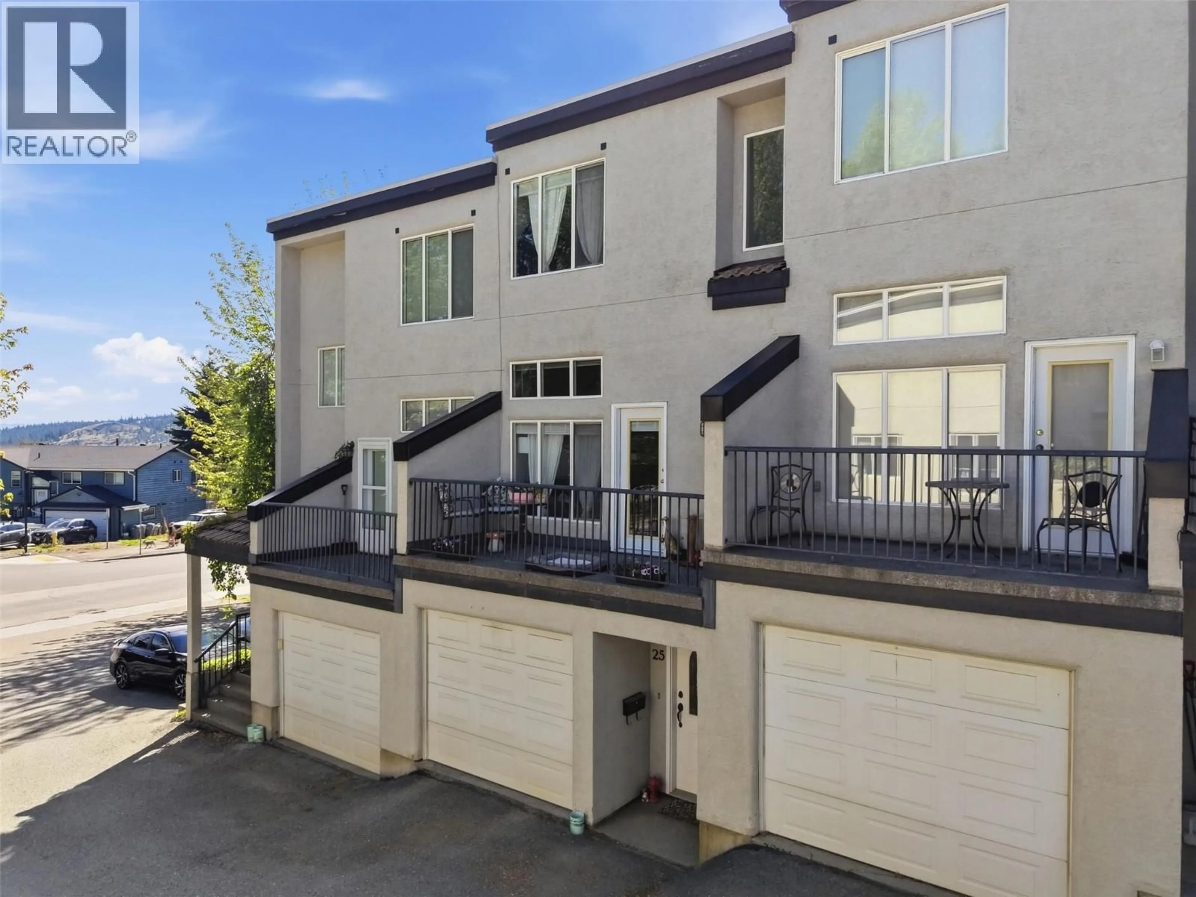 Patio, street for 25 - 411 ABERDEEN DRIVE DRIVE, Kamloops British Columbia V1S1X2