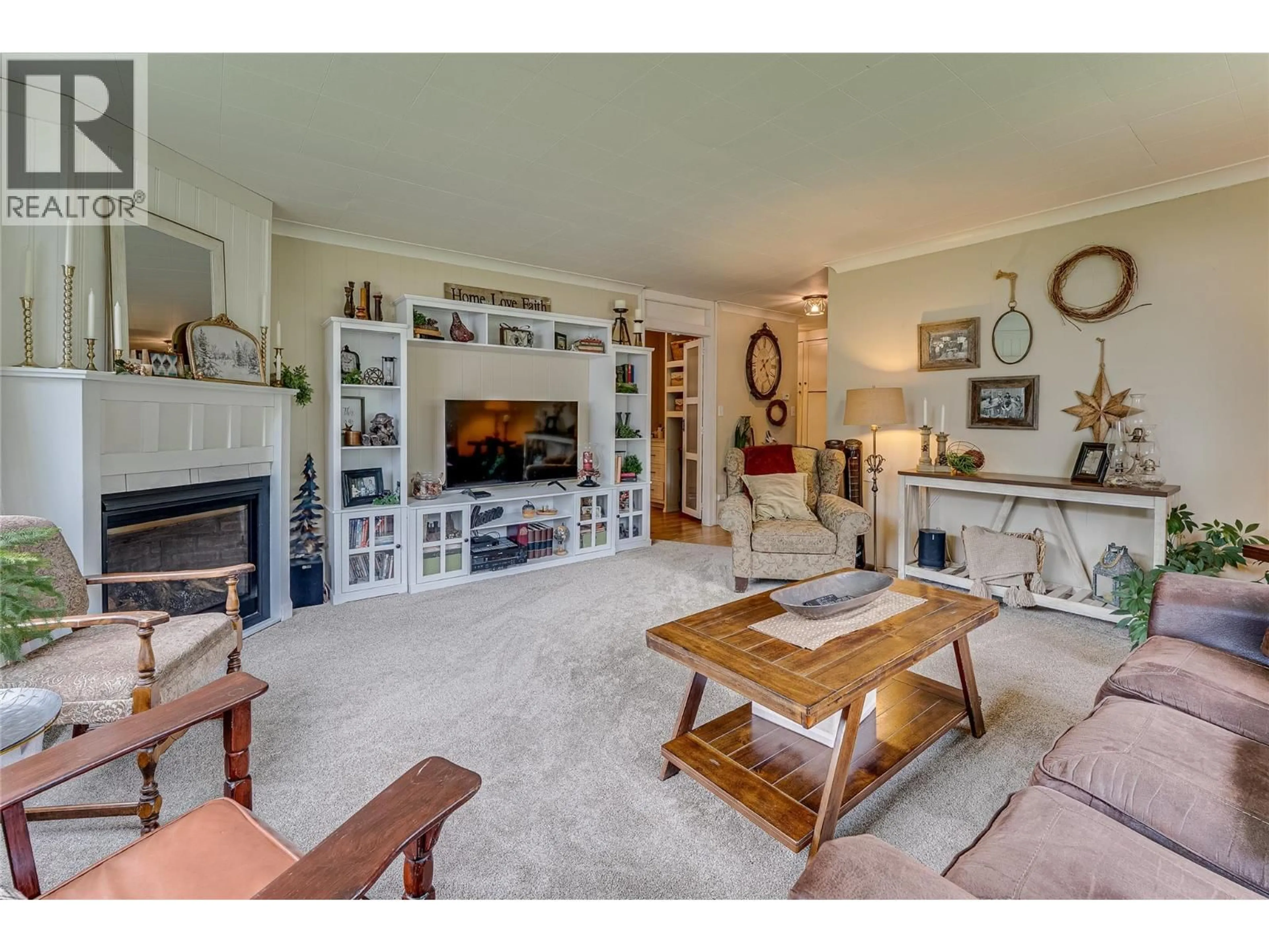 Living room with furniture, unknown for 1206 HIGHWAY 6 HIGHWAY, Cherryville British Columbia V0E2G1