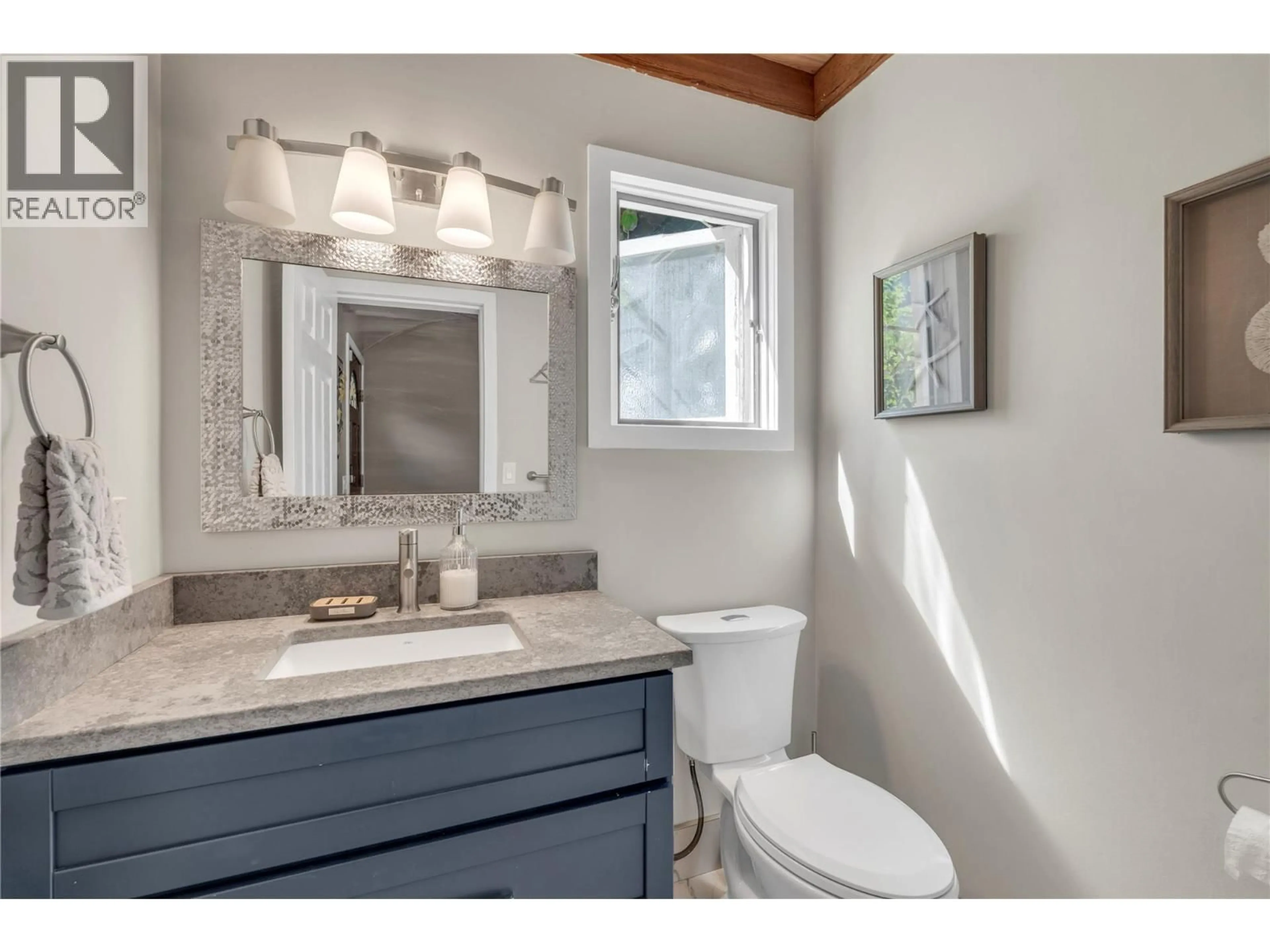 Standard bathroom, ceramic/tile floor for 3997 LAKESIDE ROAD, Penticton British Columbia V2A8W1