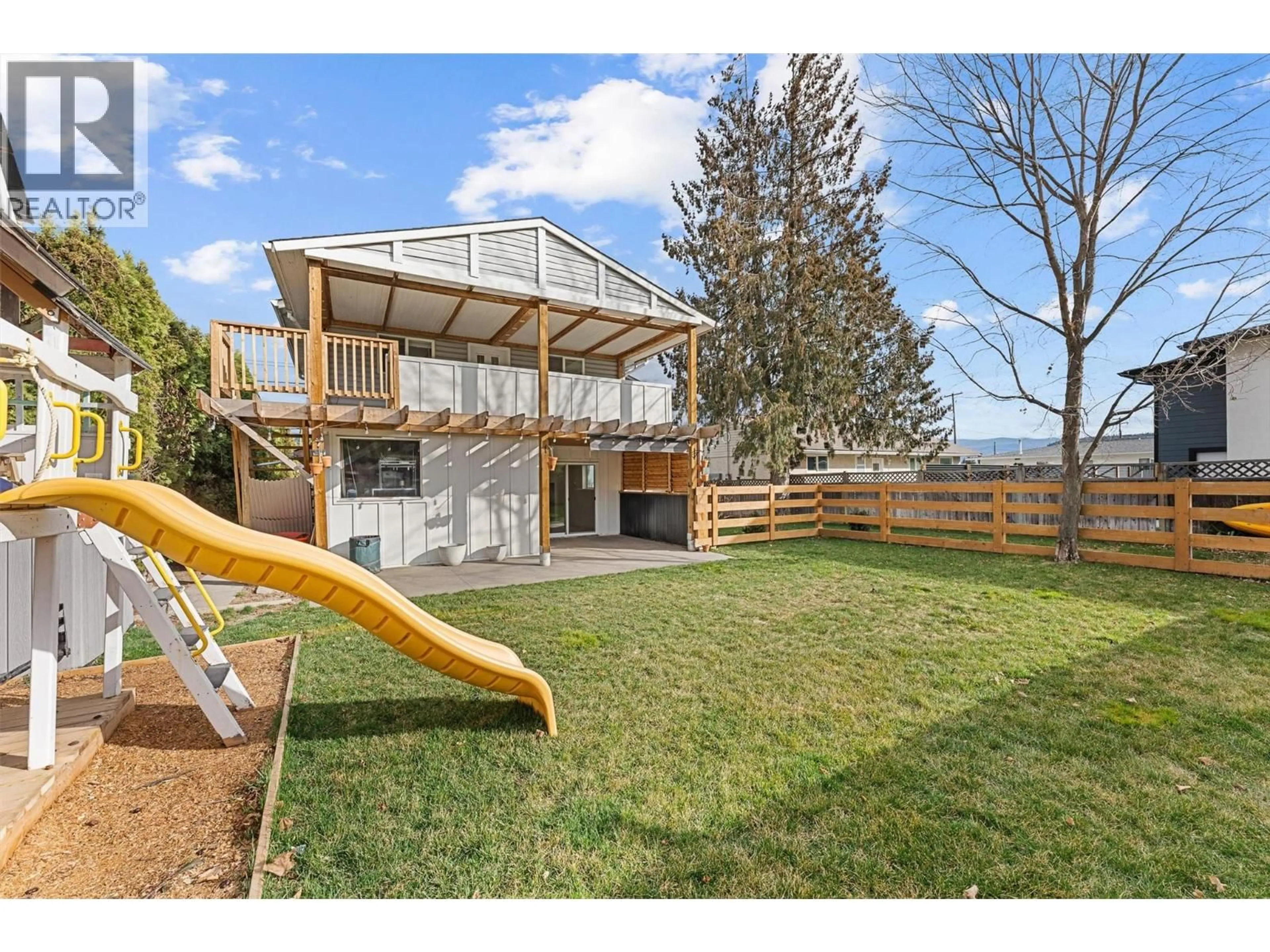Patio, mountain view for 482 SNOWSELL STREET NORTH, Kelowna British Columbia V1V2C7