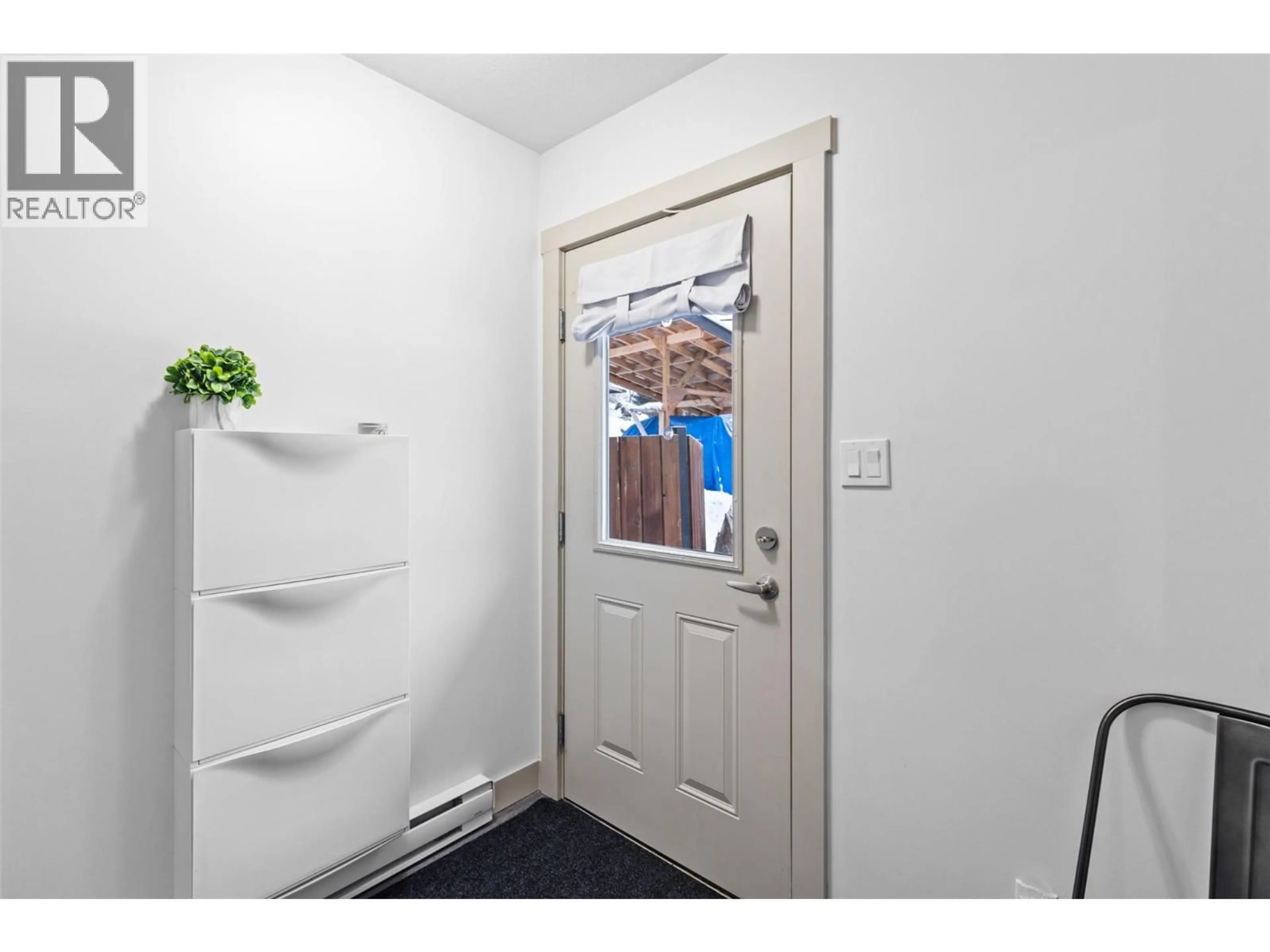 Indoor entryway for 7370 CAHILTY CRESCENT, Sun Peaks British Columbia V0E1Z1