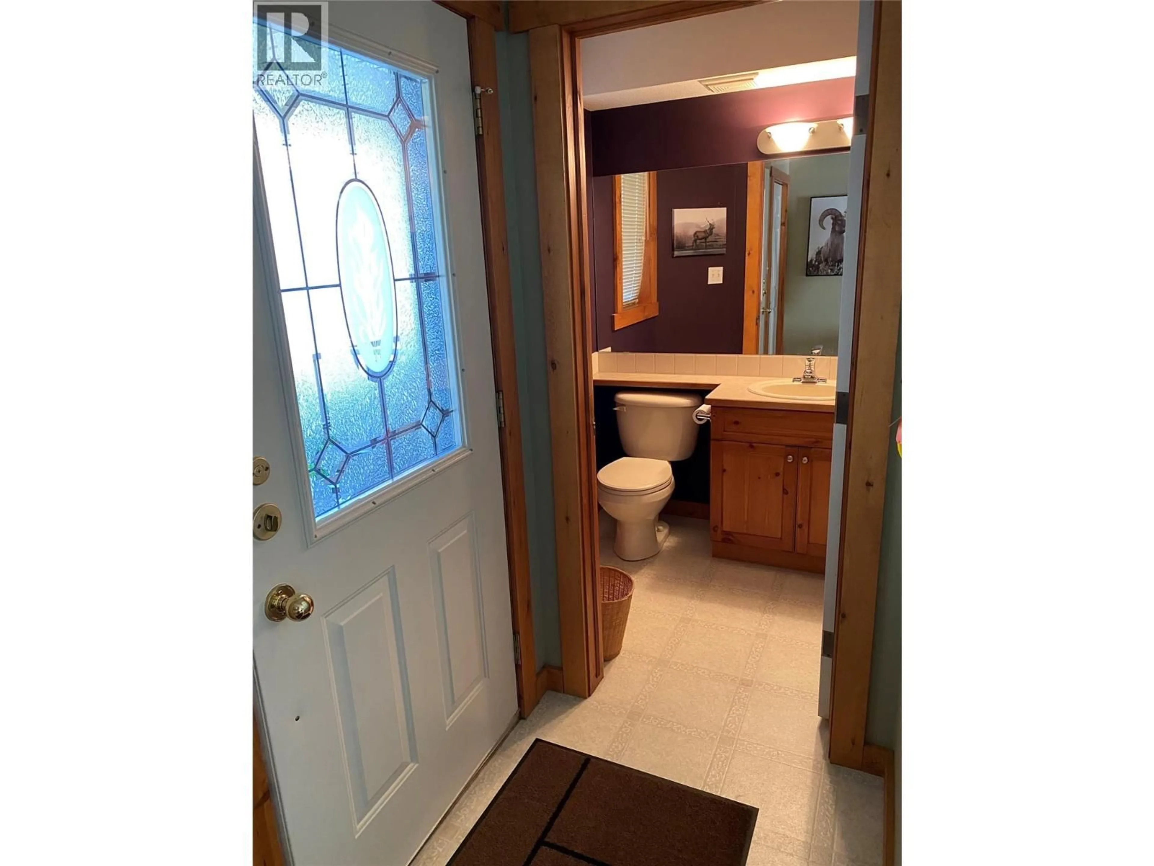 Standard bathroom, ceramic/tile floor for 149 - 4904 RIDGE ROAD, Radium Hot Springs British Columbia V0A1M0