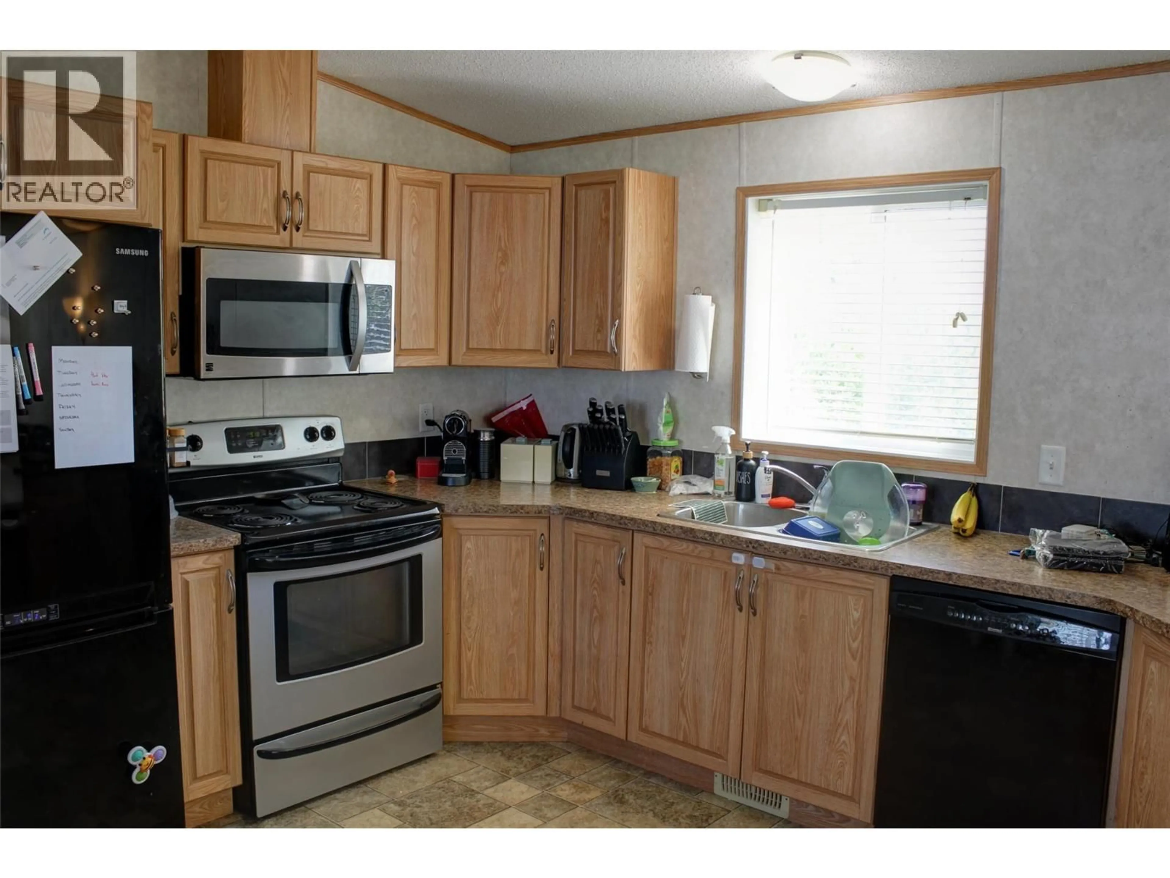 Standard kitchen, unknown for 1034 HILLSIDE AVENUE, Chase British Columbia V0E1M0