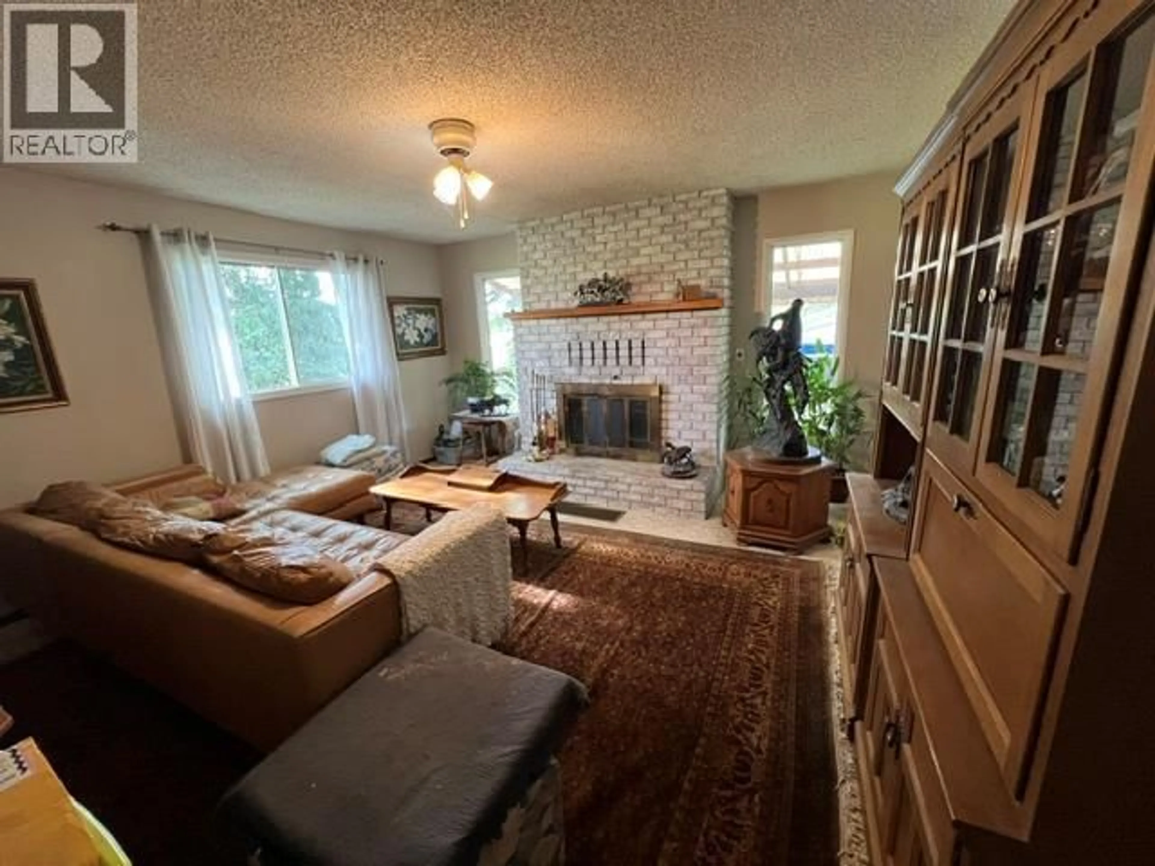 Living room with furniture, unknown for 2782 20TH STREET, Lister British Columbia V0B1G2