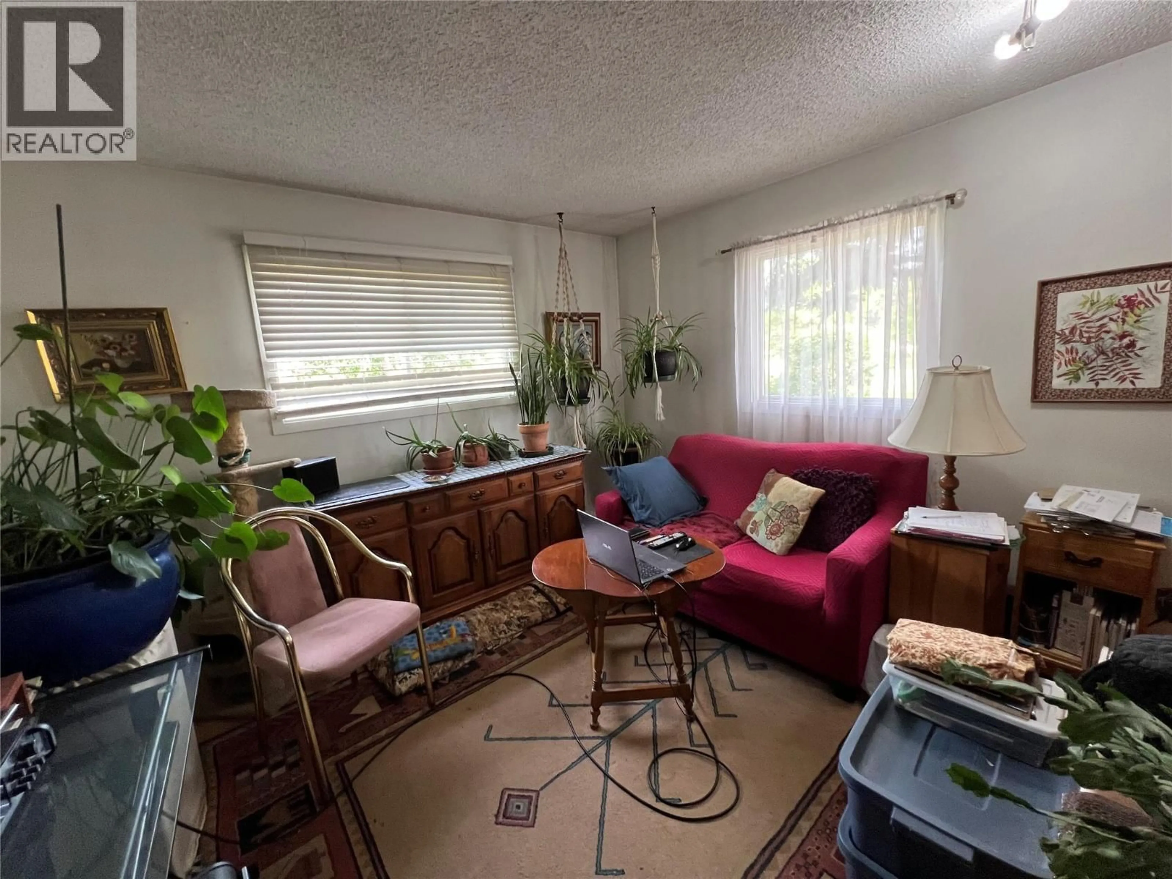 Living room with furniture, unknown for 2782 20TH STREET, Lister British Columbia V0B1G2
