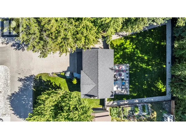713 HEMLOCK CRESCENT SOUTH, Sicamous 4