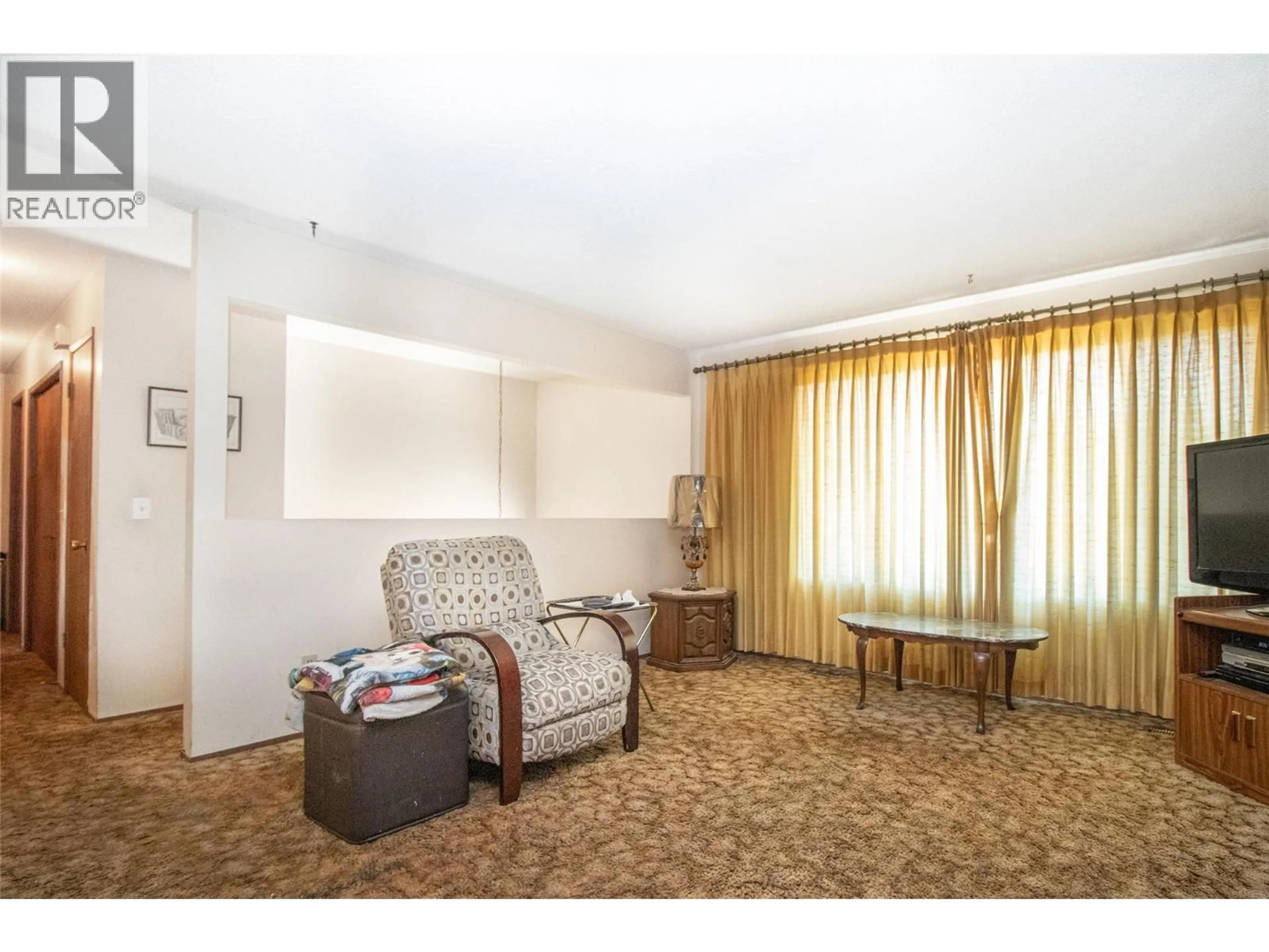 Unknown for 890 THEODORA ROAD, Kelowna British Columbia V1X5T2