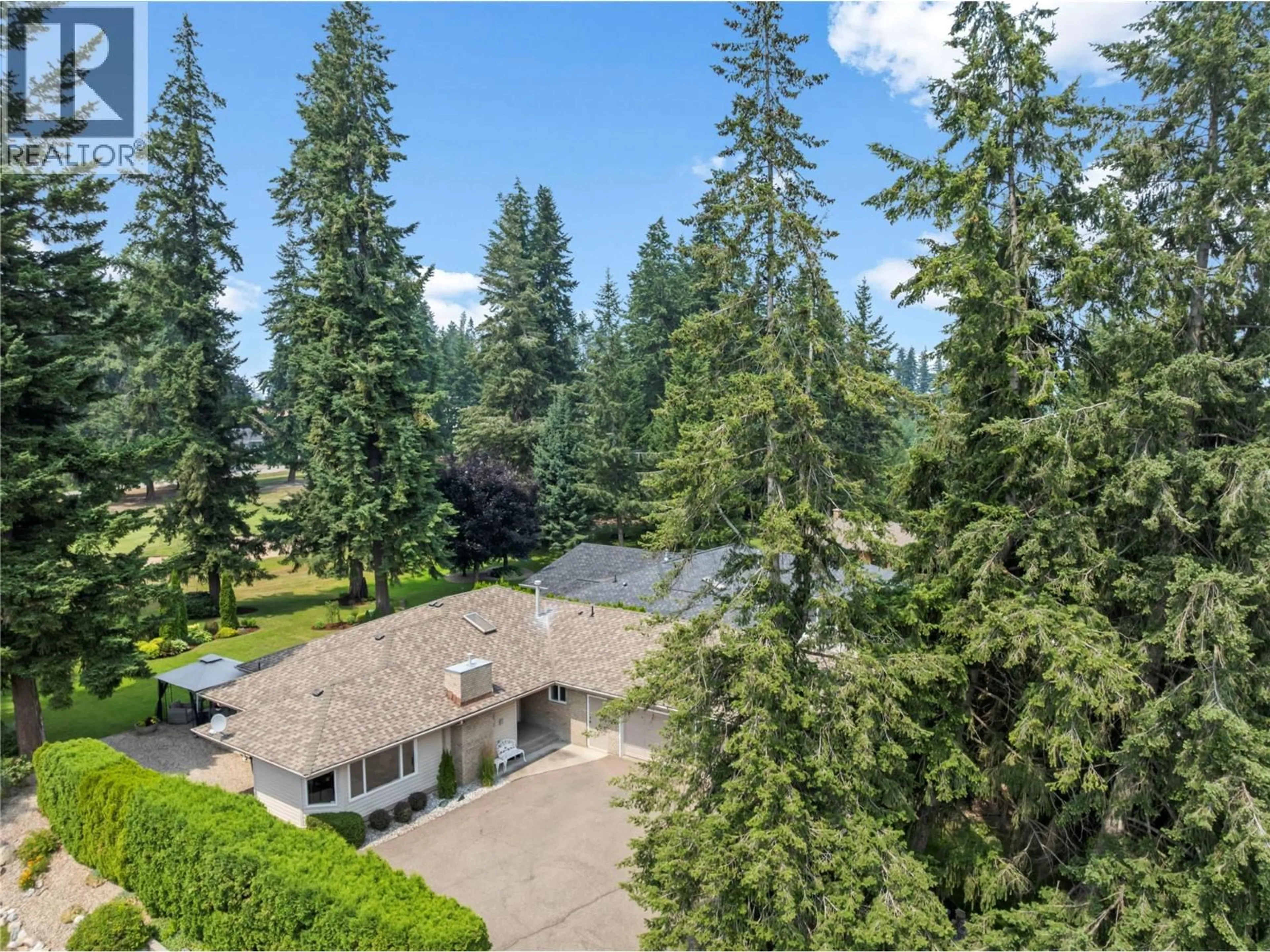 A pic from outside/outdoor area/front of a property/back of a property/a pic from drone, forest/trees view for 2609 FAIRVIEW PLACE, Blind Bay British Columbia V0E1H2