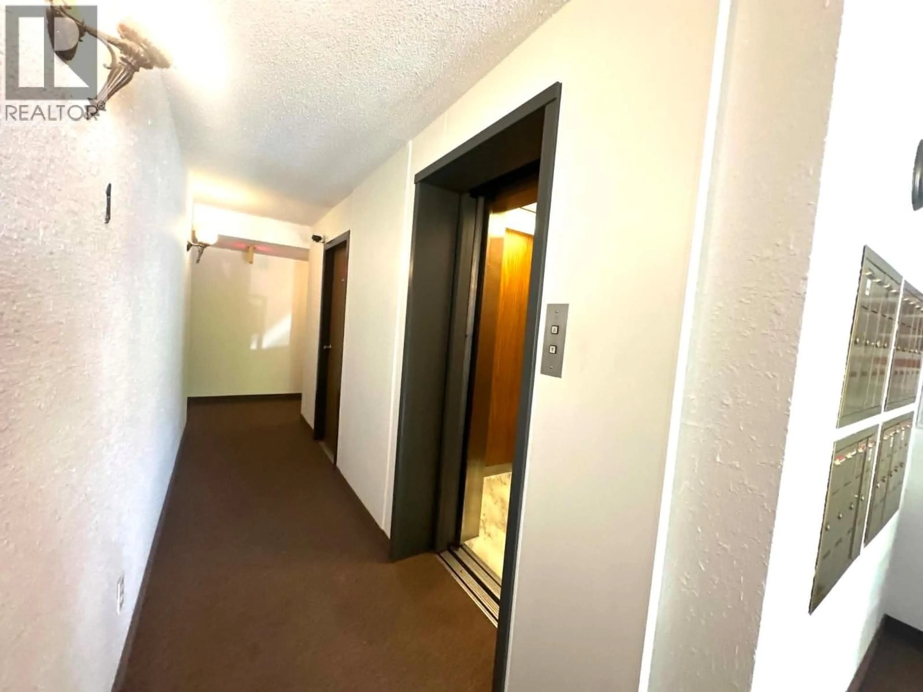 Unknown for 105 - 620 SECOND STREET, Nelson British Columbia V1L2L8