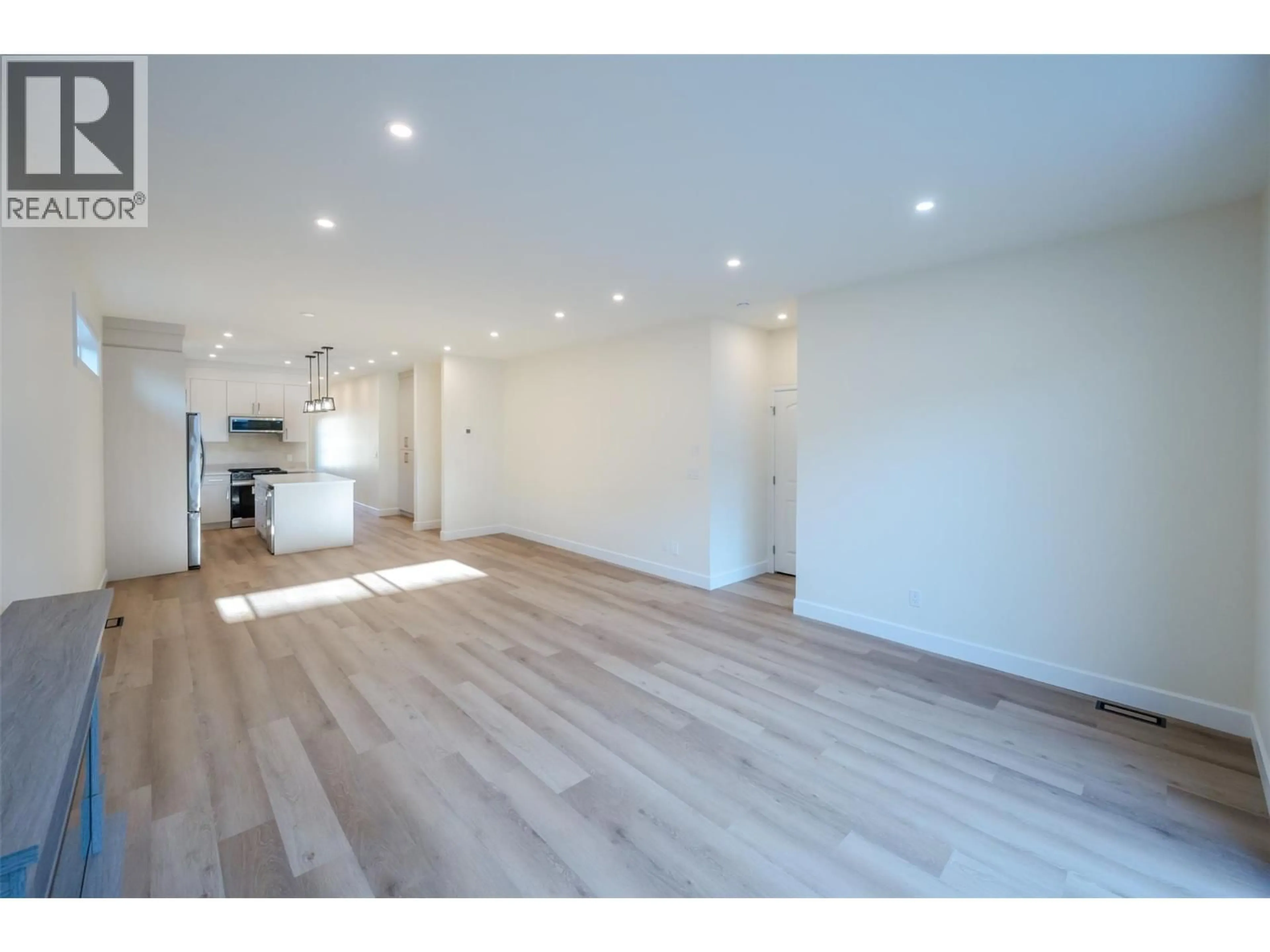 A pic of a room for 249 BENTGRASS AVENUE, Oliver British Columbia V0H1T3