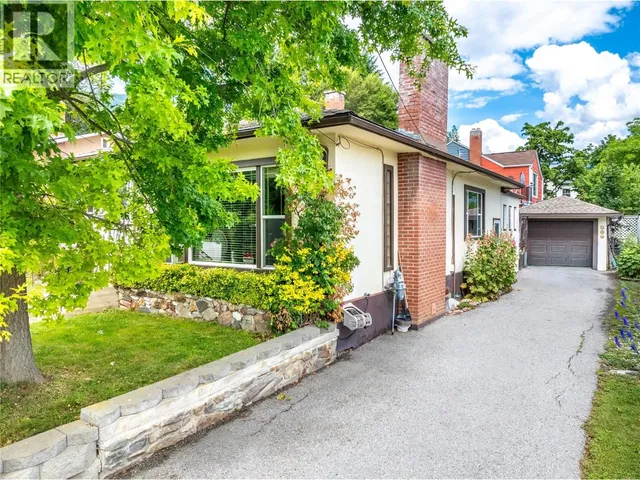 306 11TH  N AVENUE, Creston 2