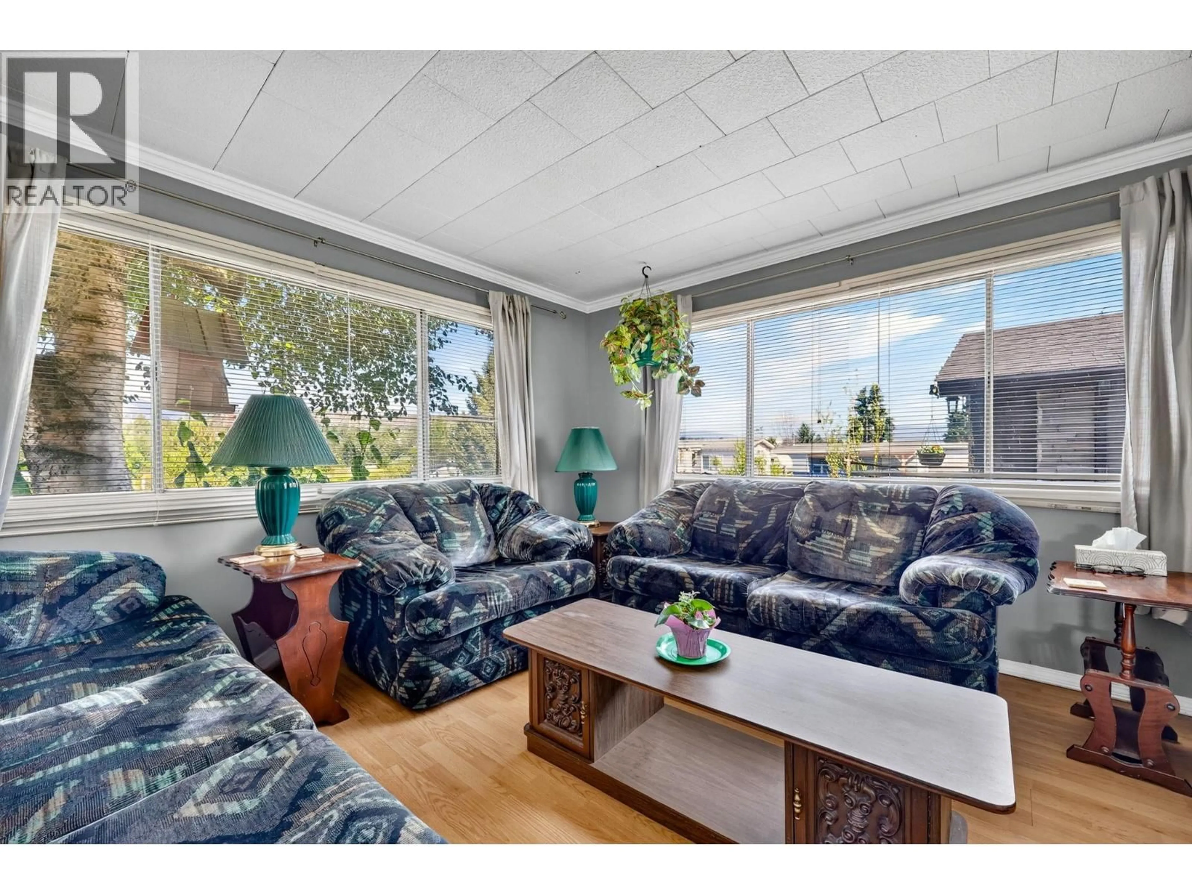 Living room with furniture, unknown for 54 - 9020 JIM BAILEY ROAD, Lake Country British Columbia V4V1E5