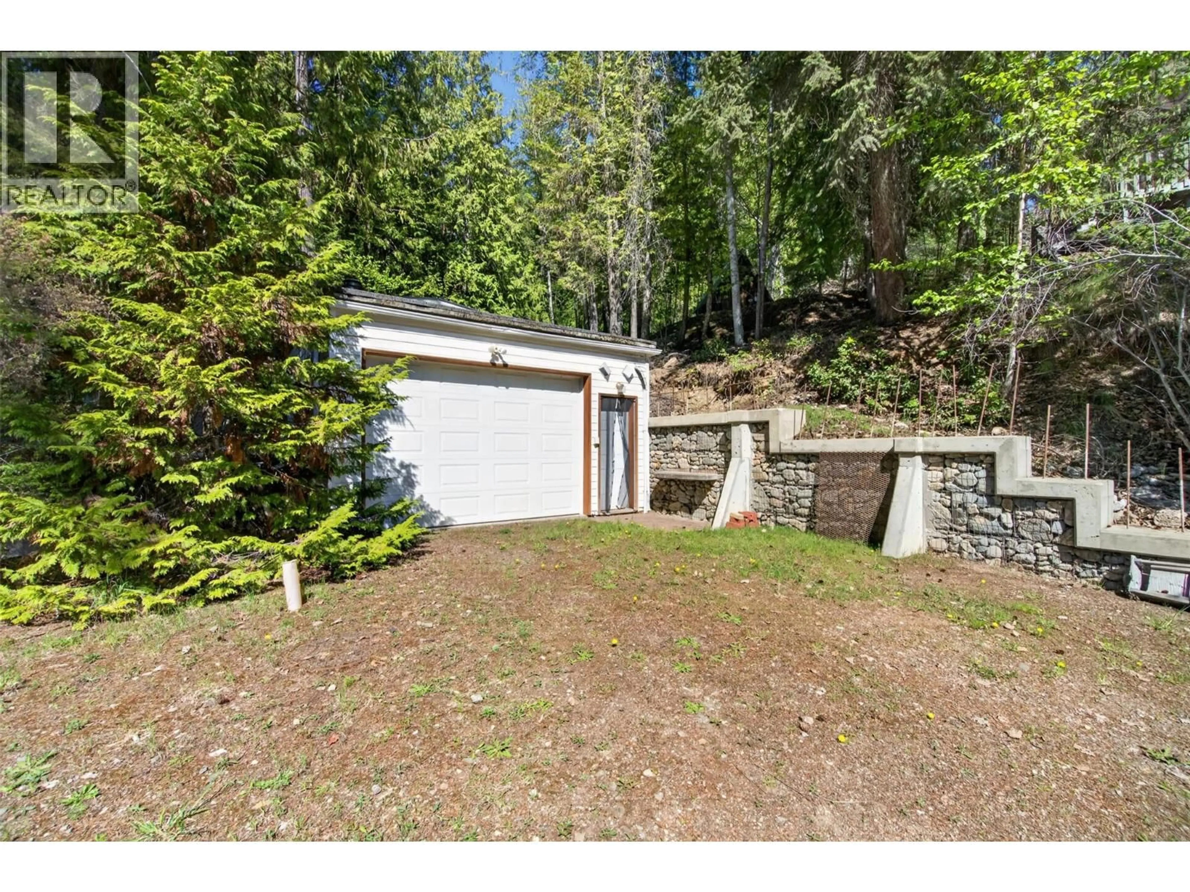 Unknown for 7689 GOLF COURSE ROAD, Anglemont British Columbia V0E1M8