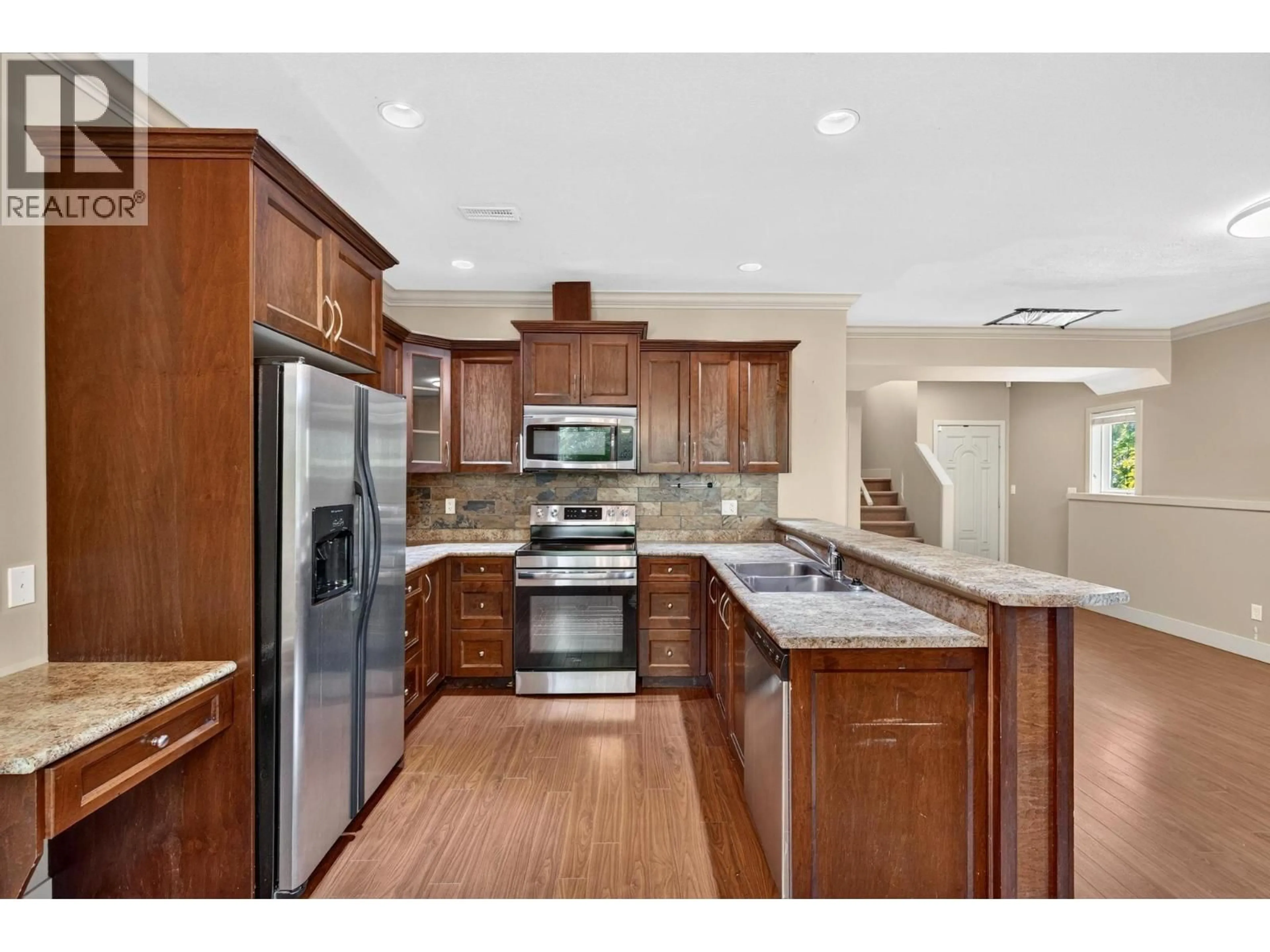 Open concept kitchen, unknown for 22 - 2046 ROBSON PLACE, Kamloops British Columbia V2E0A5