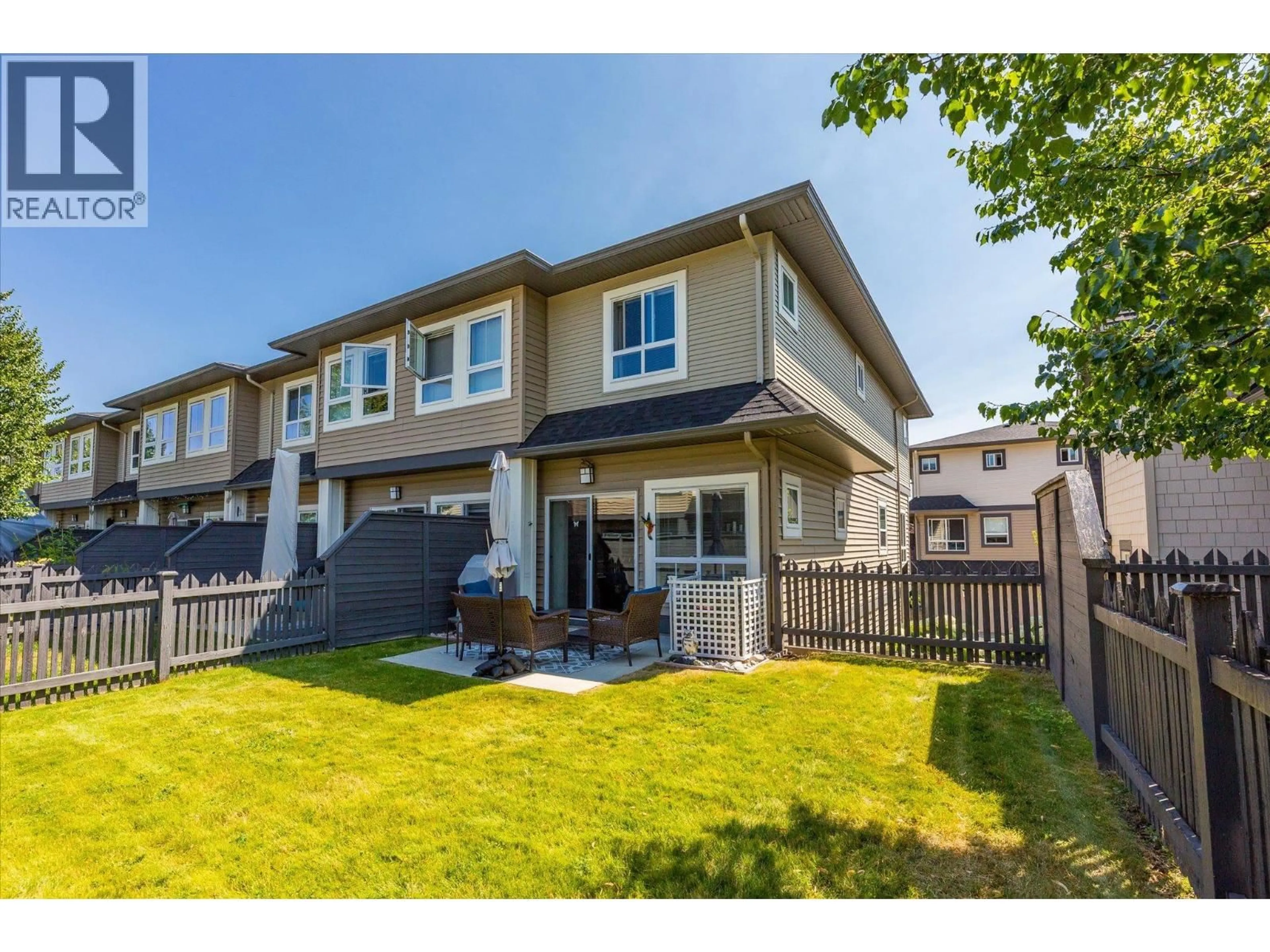 A pic from outside/outdoor area/front of a property/back of a property/a pic from drone, street for 31 - 680 OLD MEADOWS ROAD, Kelowna British Columbia V1W5L4